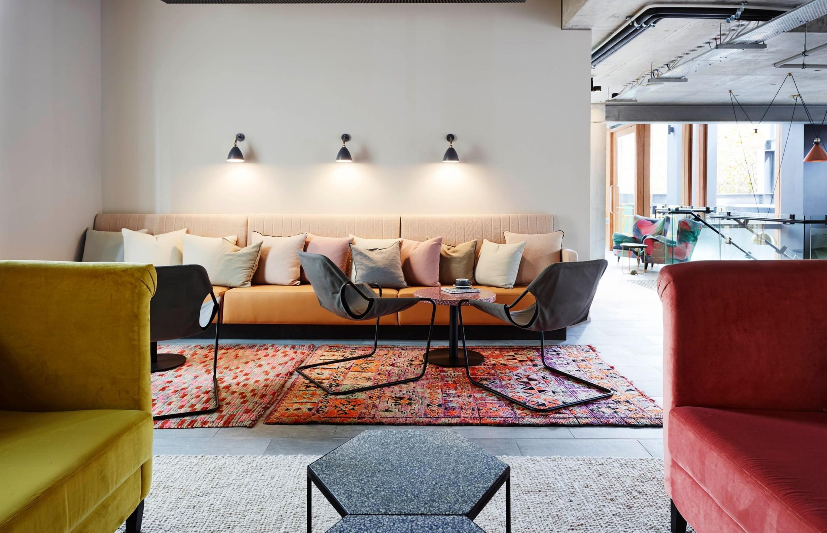 Alex Hotel