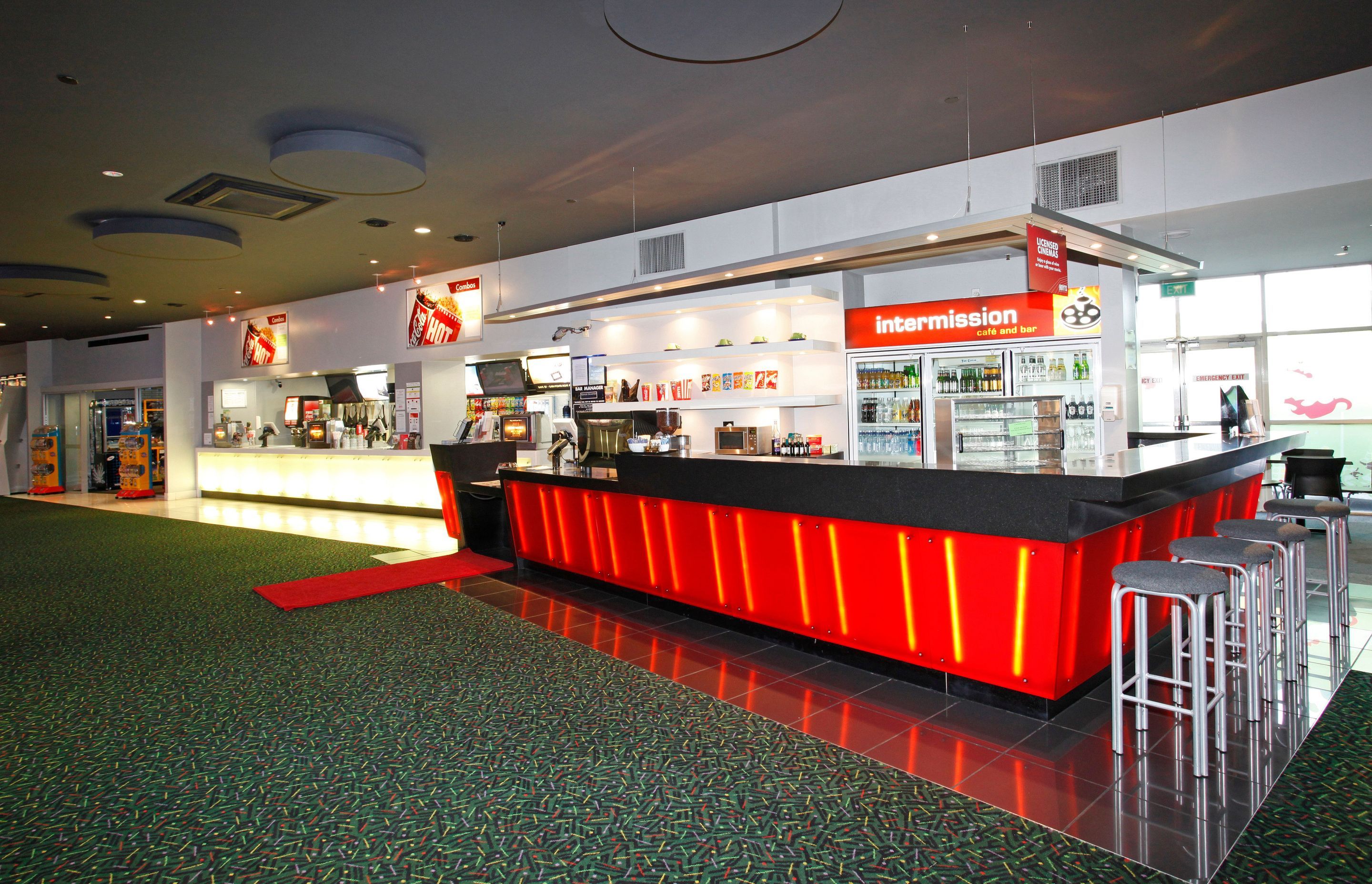 Hoyts EntX