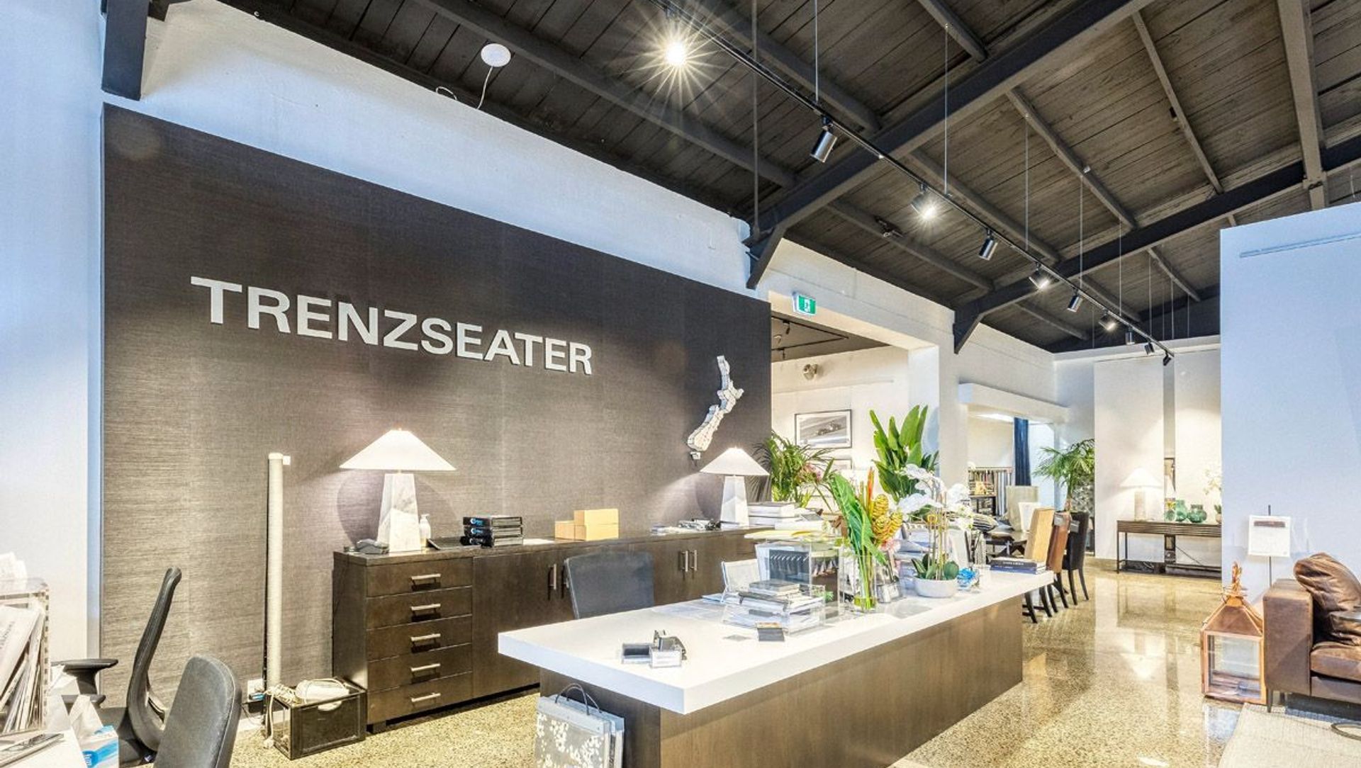 Trenzseater banner
