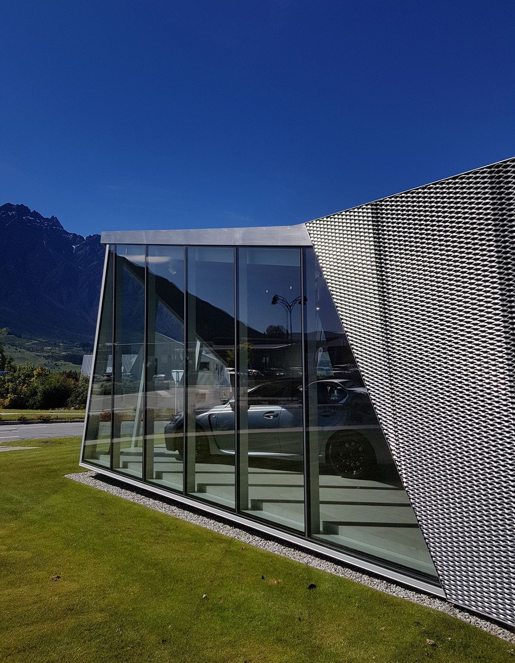Lexus Queenstown