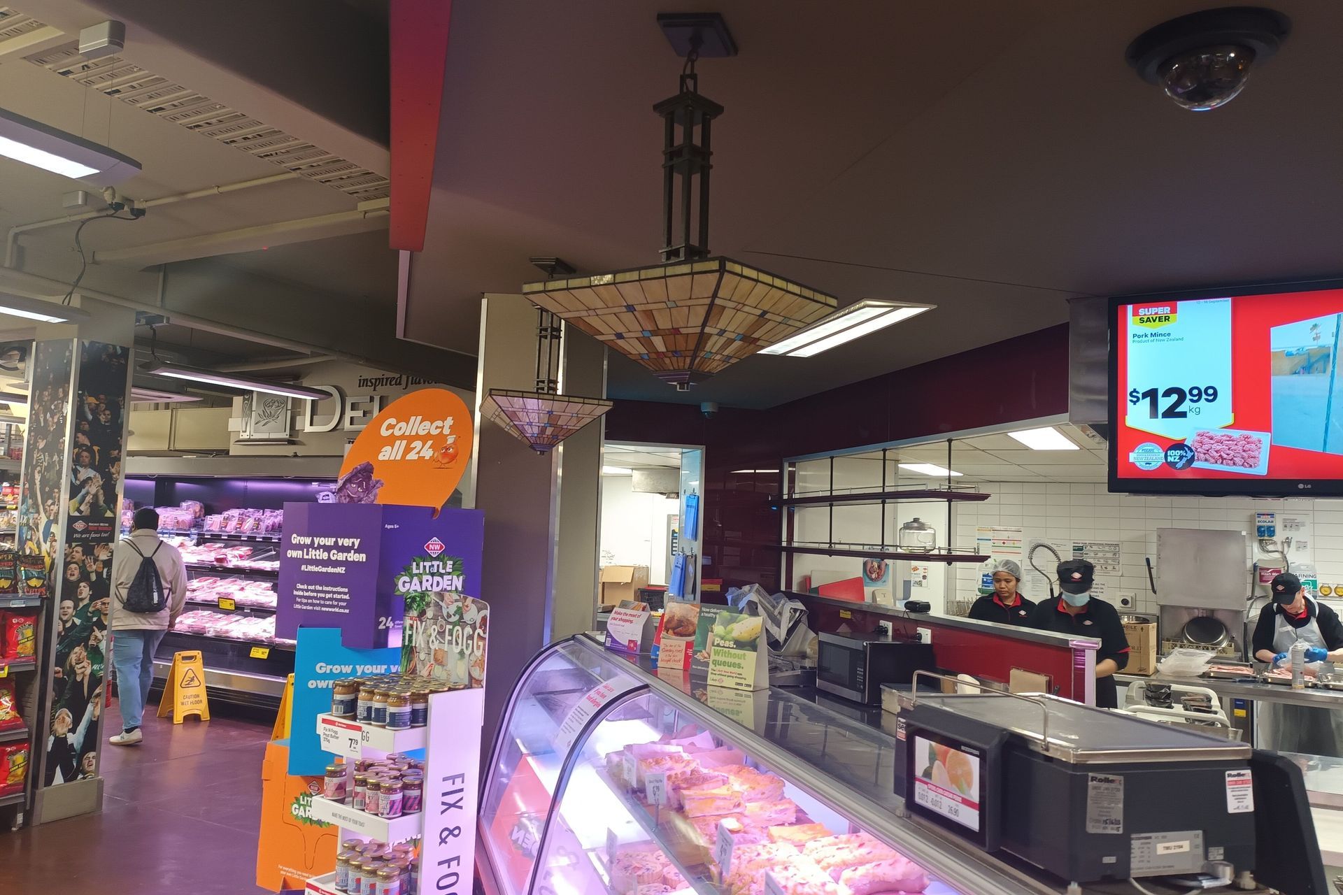 Railway New World Metro