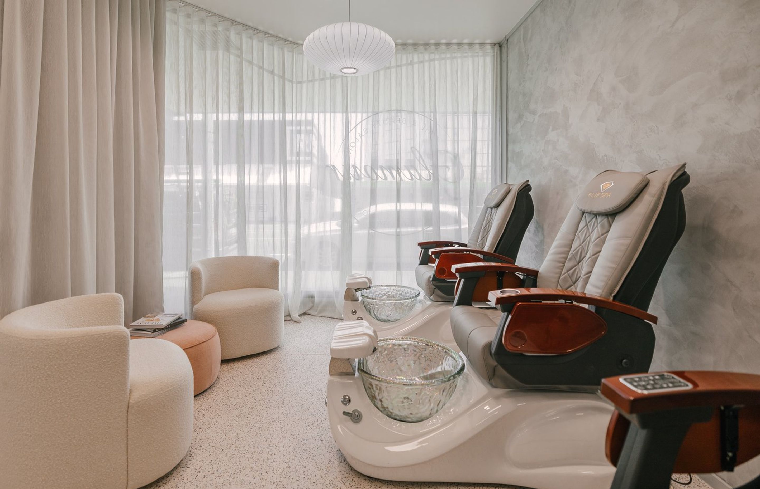 Glamour Nail & Beauty
