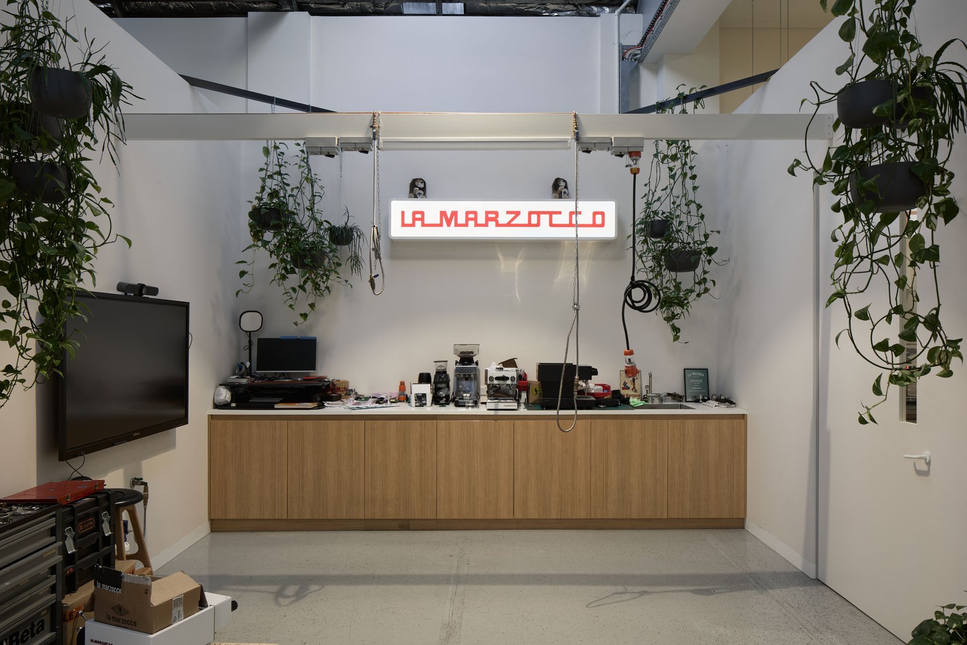 250612OpenCreativeStudioLaMarzocco0515.jpg