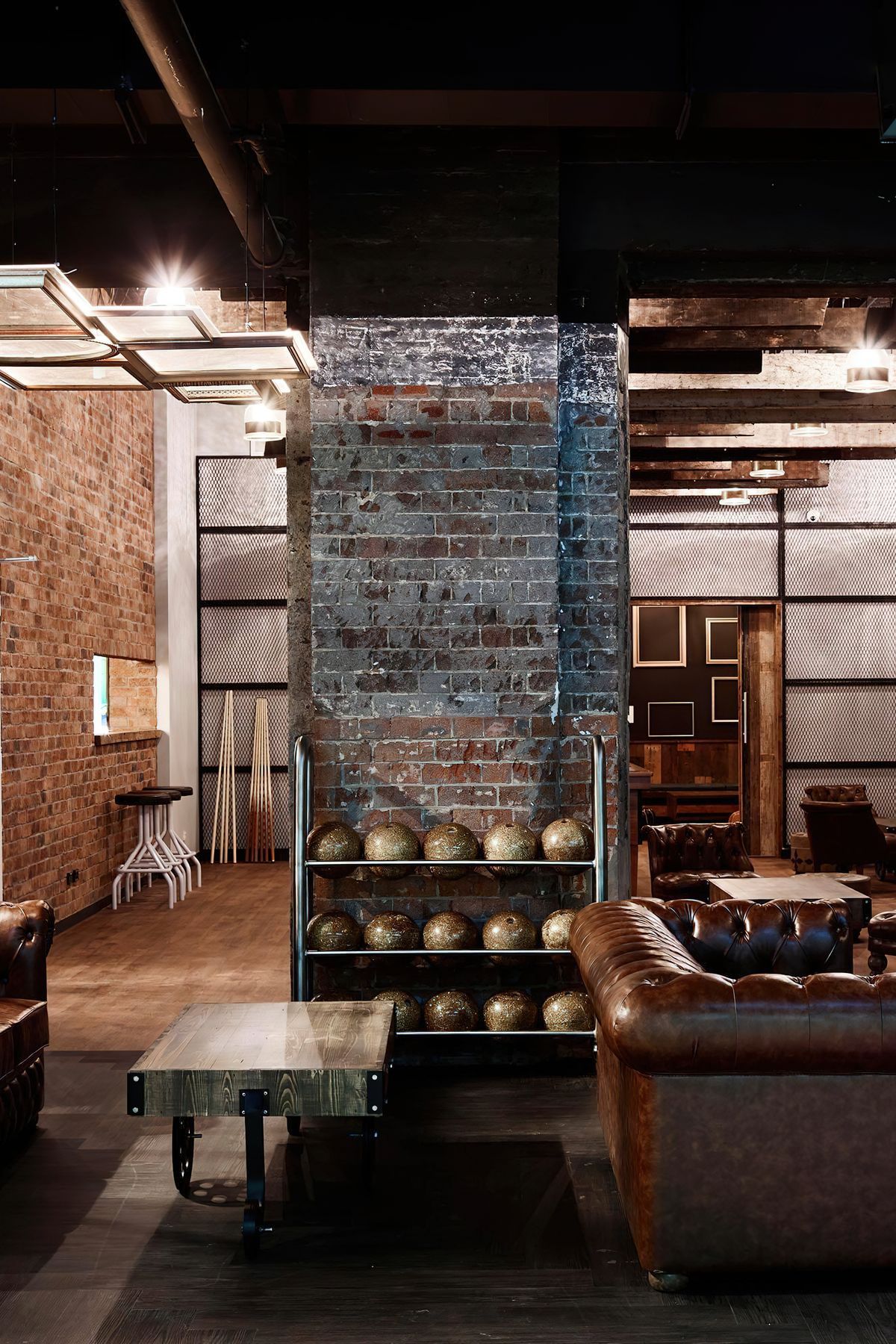Fit-outs respond to the needs of each location