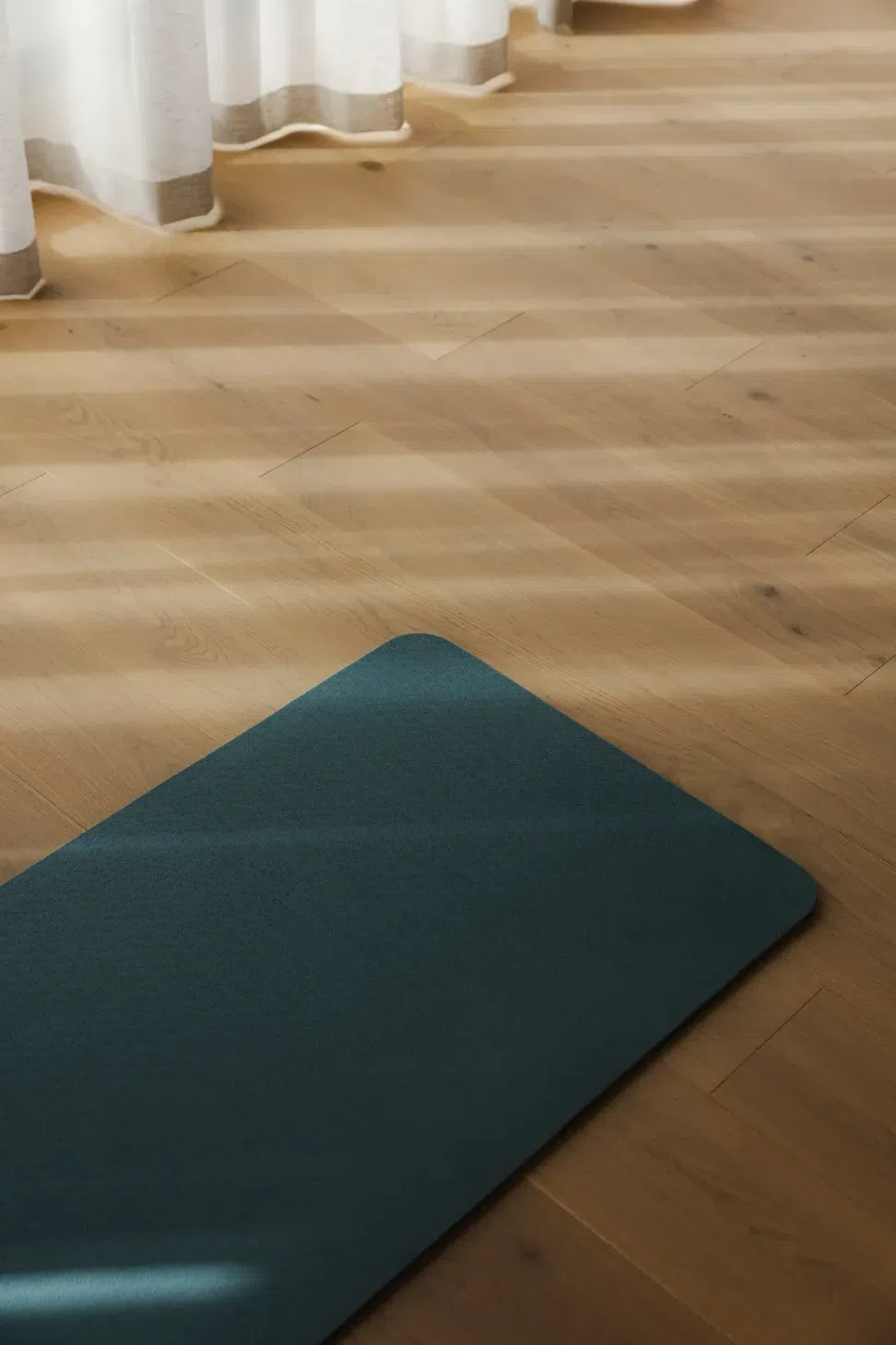 68f6a9c0f6028489814b1defLes-Mills-NMK-Mind-Body-KOVA-TRUNK-Timber-Flooring-8-p-2000.webp