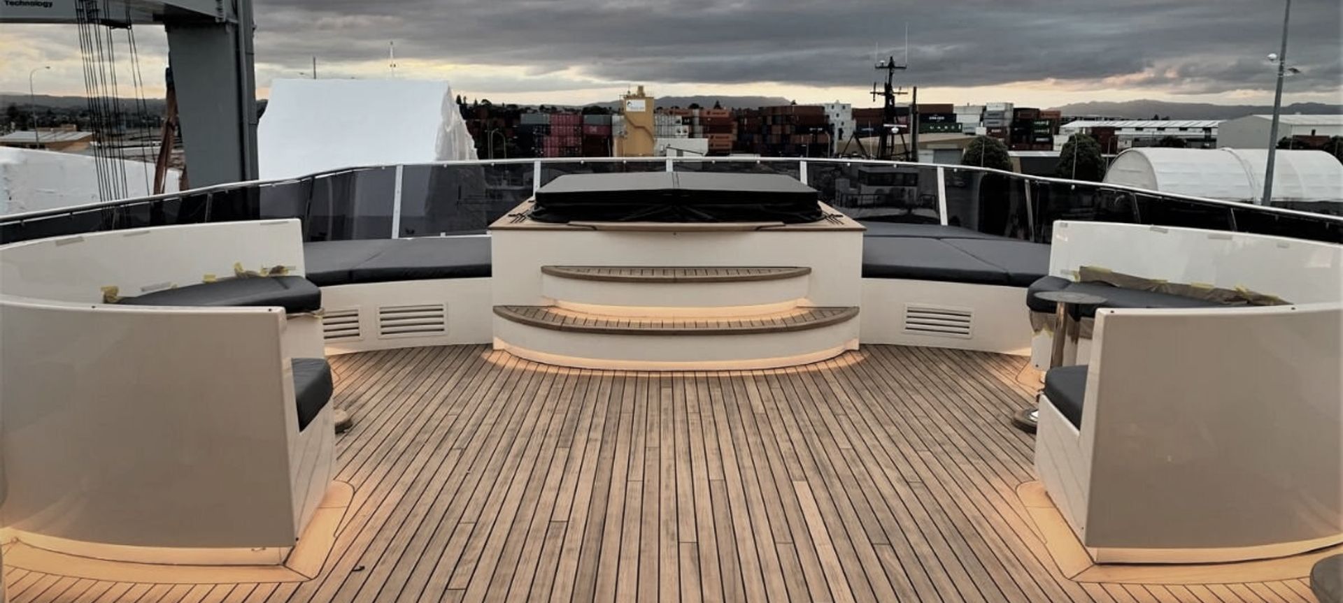 Super Yacht Acrylic Boat Windows banner