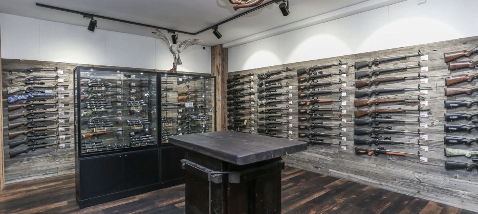 Hunting and Fishing Gisborne Gun Cabinets banner