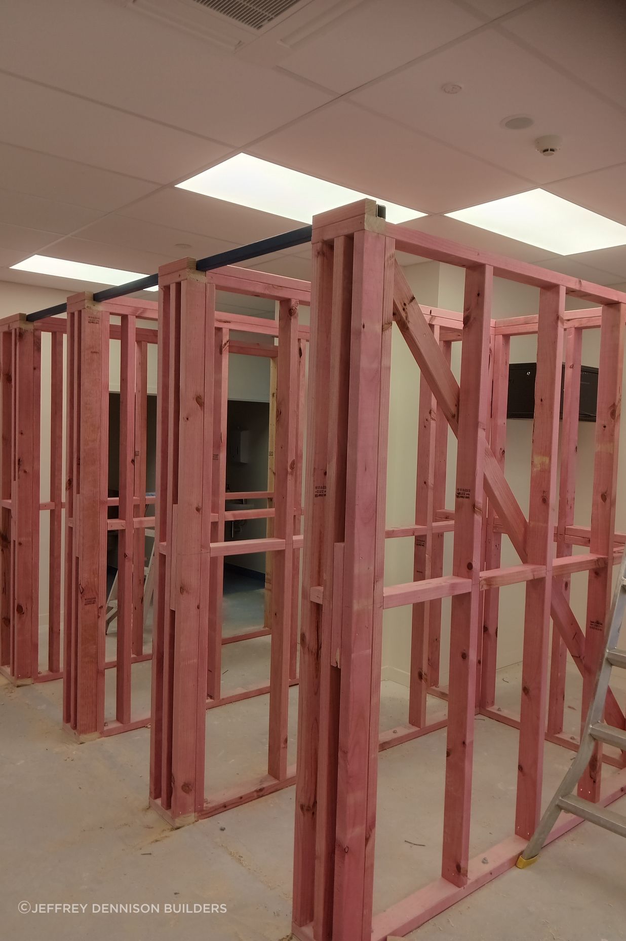 8-42-Thames-St-Oamaru-Caroline-Eve-close-up-of-the-newly-completed-framing-for-the-changing-rooms-JDBuilders.jpg