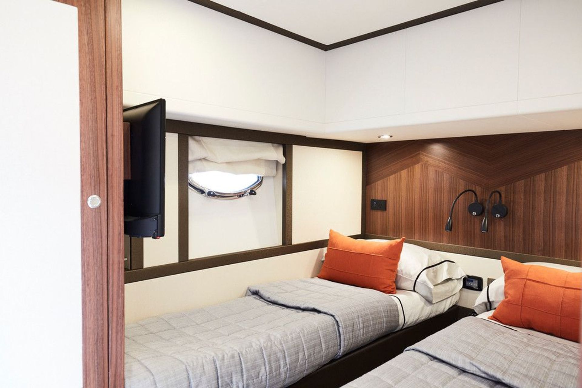 Longreef 60ft Yacht