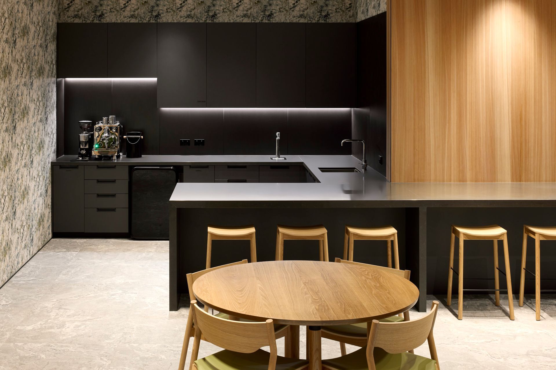 Chapman Tripp Office - Larch Veneer