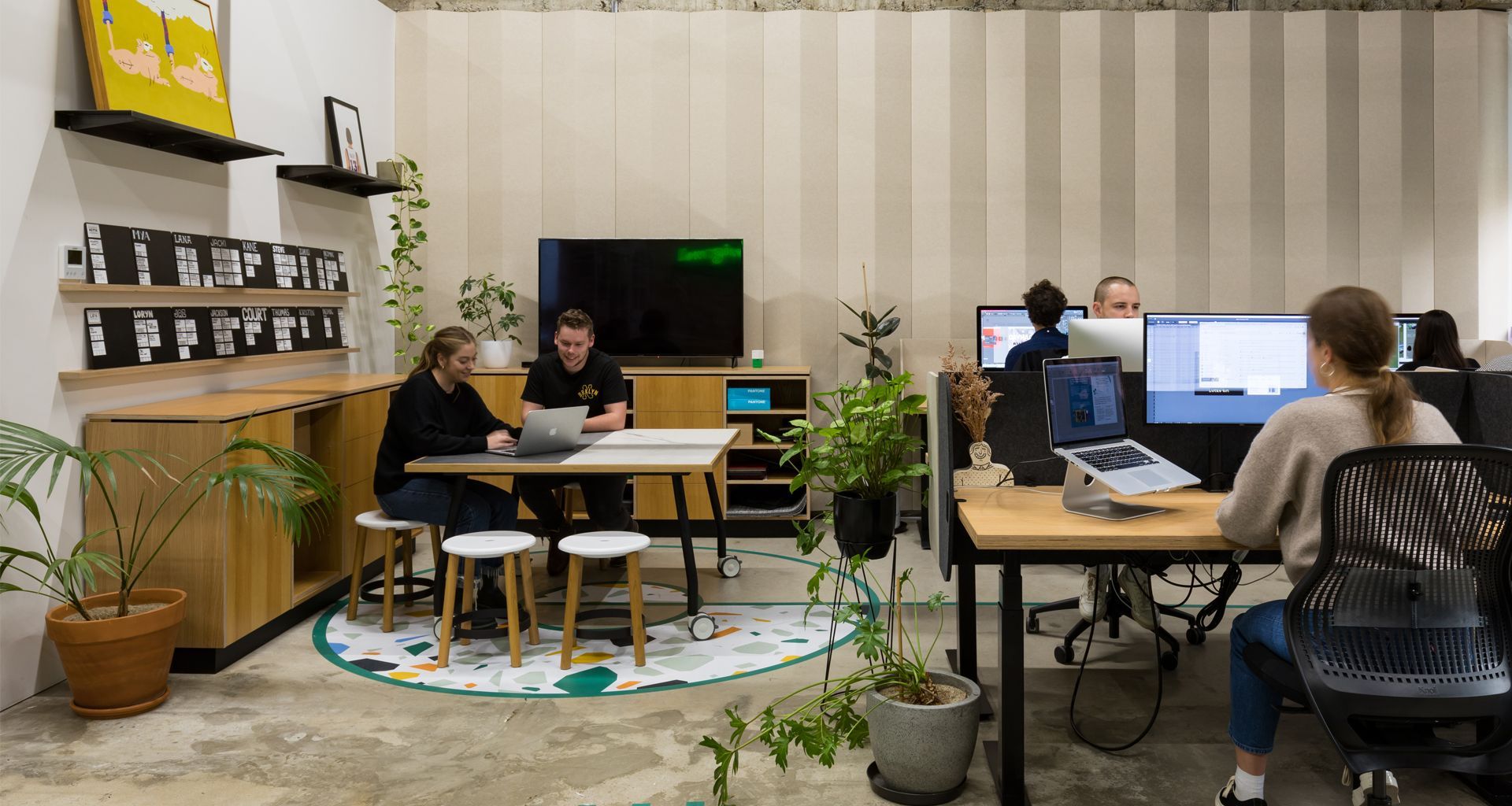 Project spotlight: Designwell - elegant creativity banner