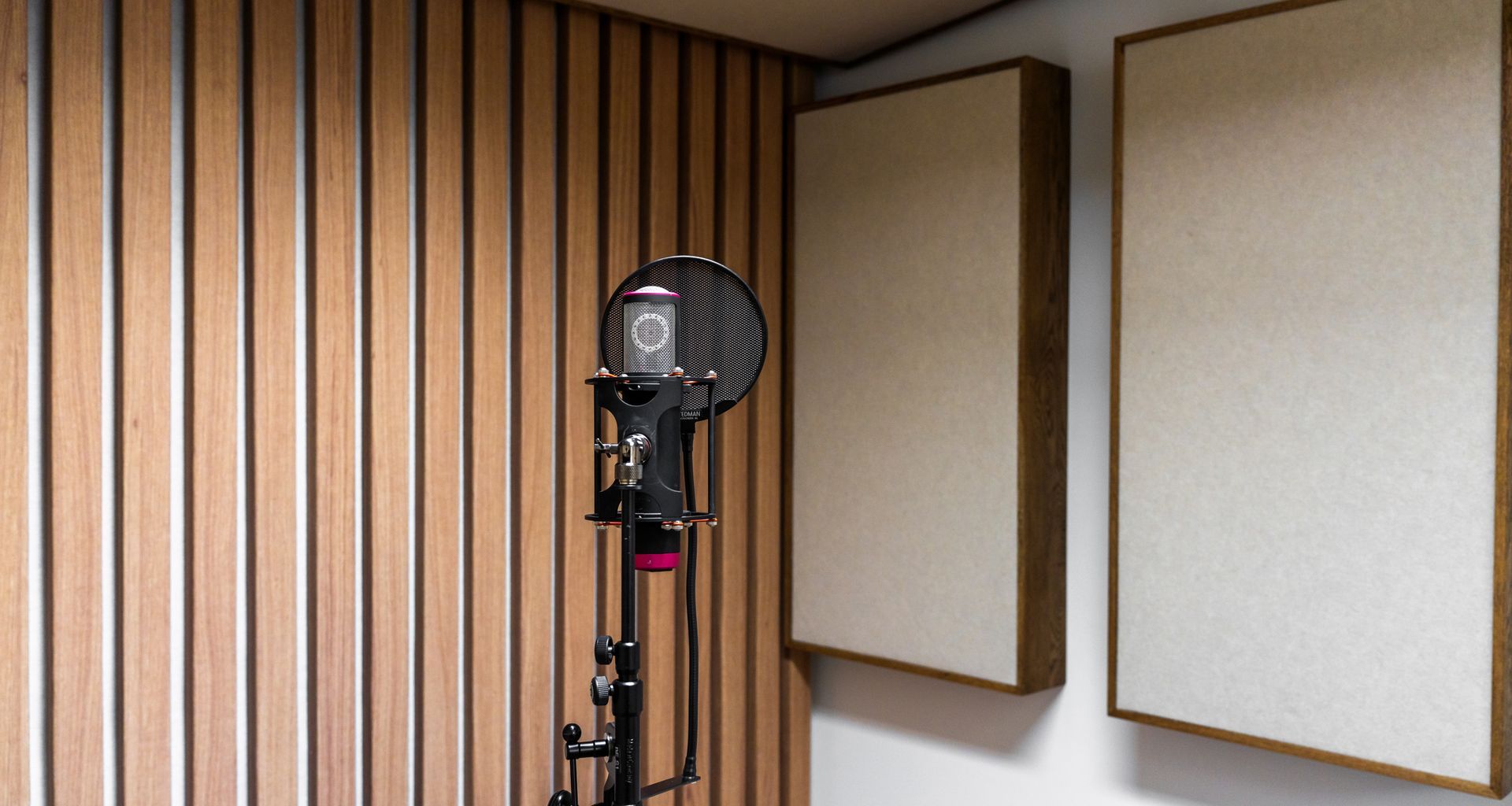Big Fan: The acoustic power inside a world-renowned music producer’s studio banner