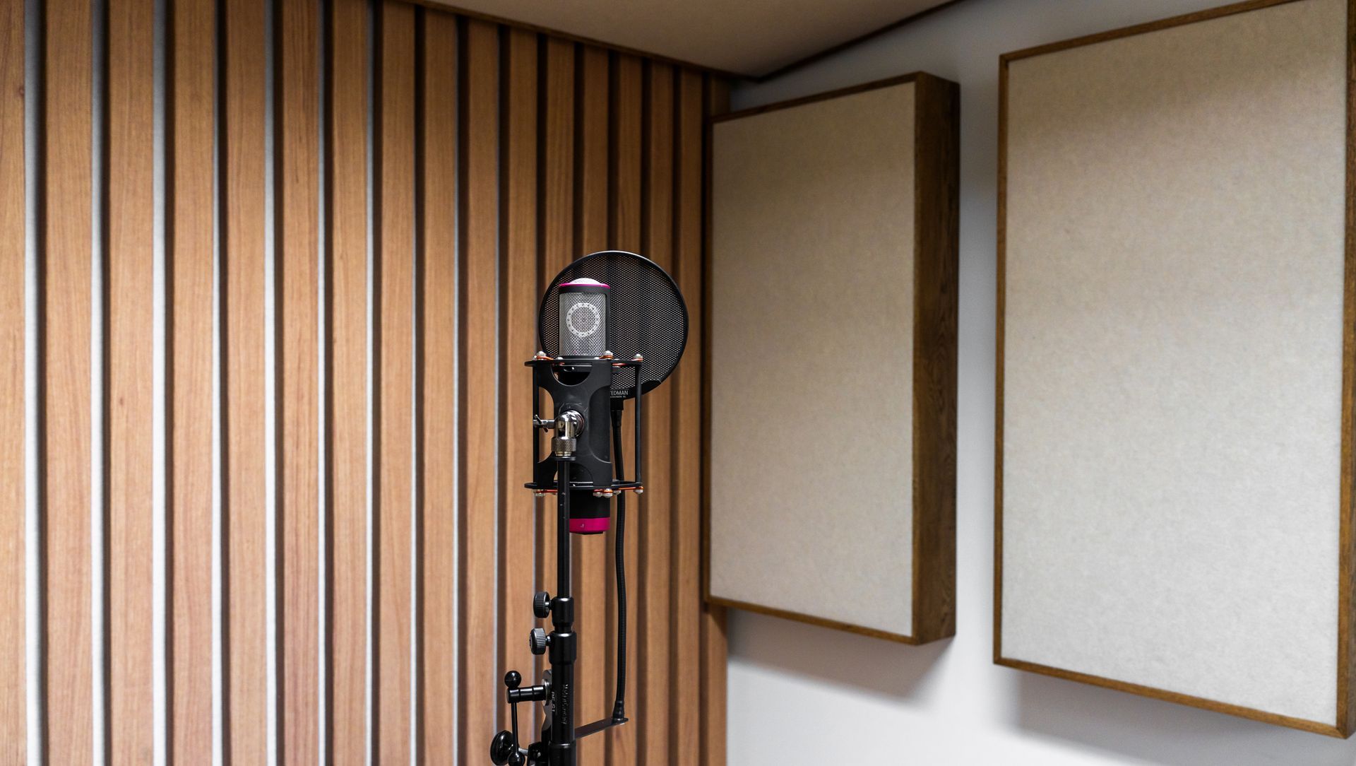 Big Fan: The acoustic power inside a world-renowned music producer’s studio banner
