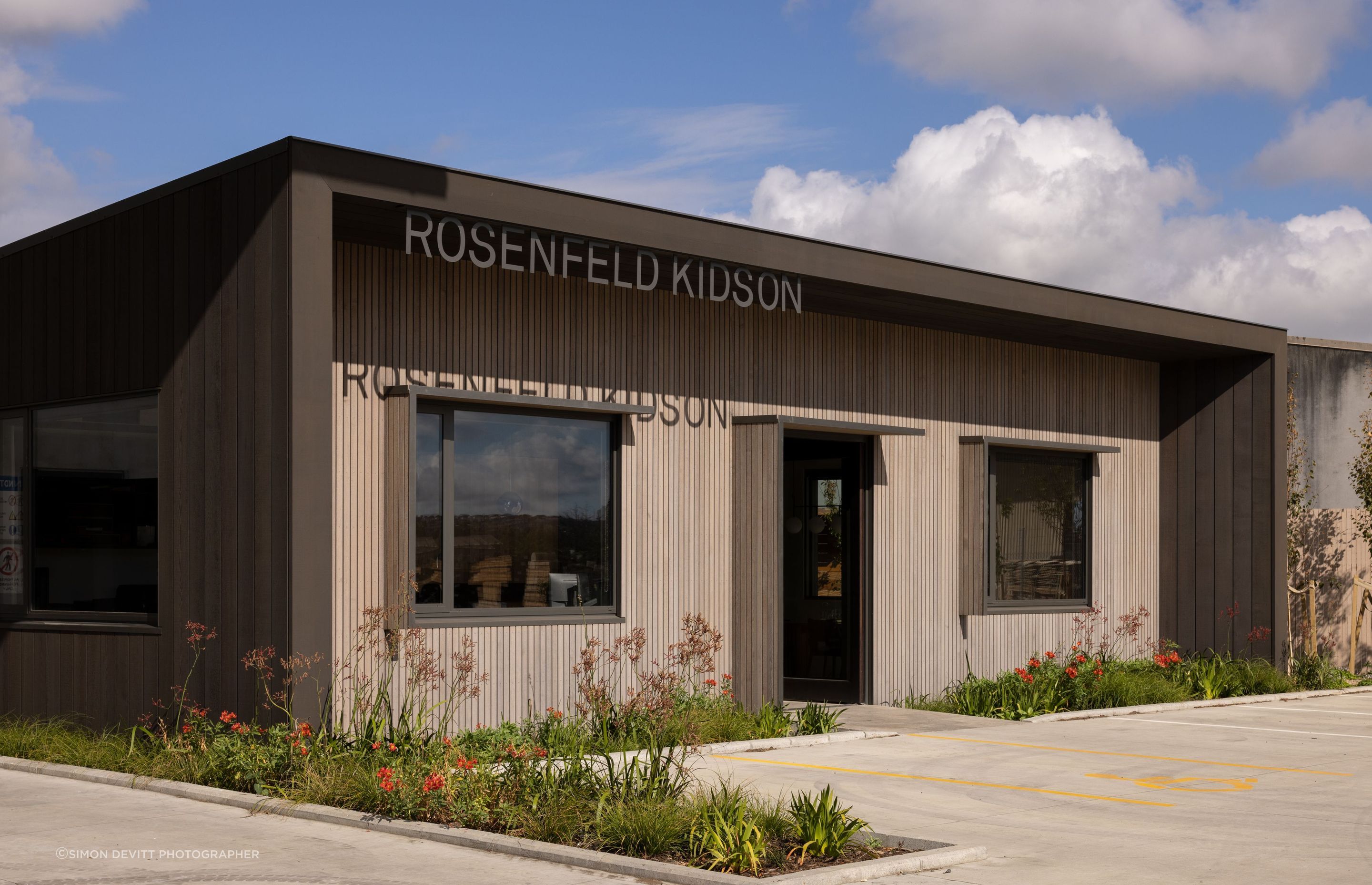 The office-turned-showroom at Rosenfeld Kidson, designed by Roy Tebbutt of Strachan Group Architects. “There was a lot of trust from the client,” says Roy. “There was uptake on everything.”