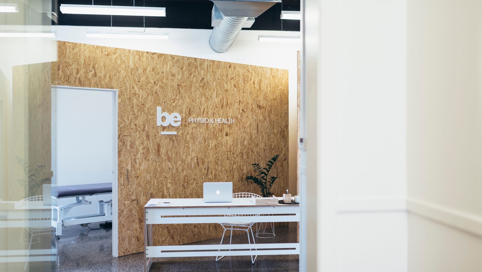 Be-Physio Fit-out banner
