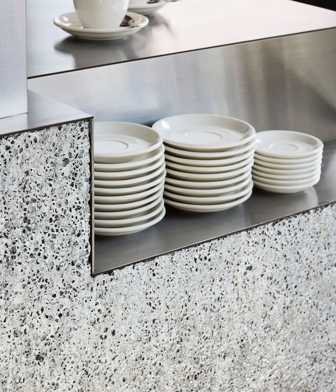 ALUSION-panel-baker-bleu-Cremorne.jpg