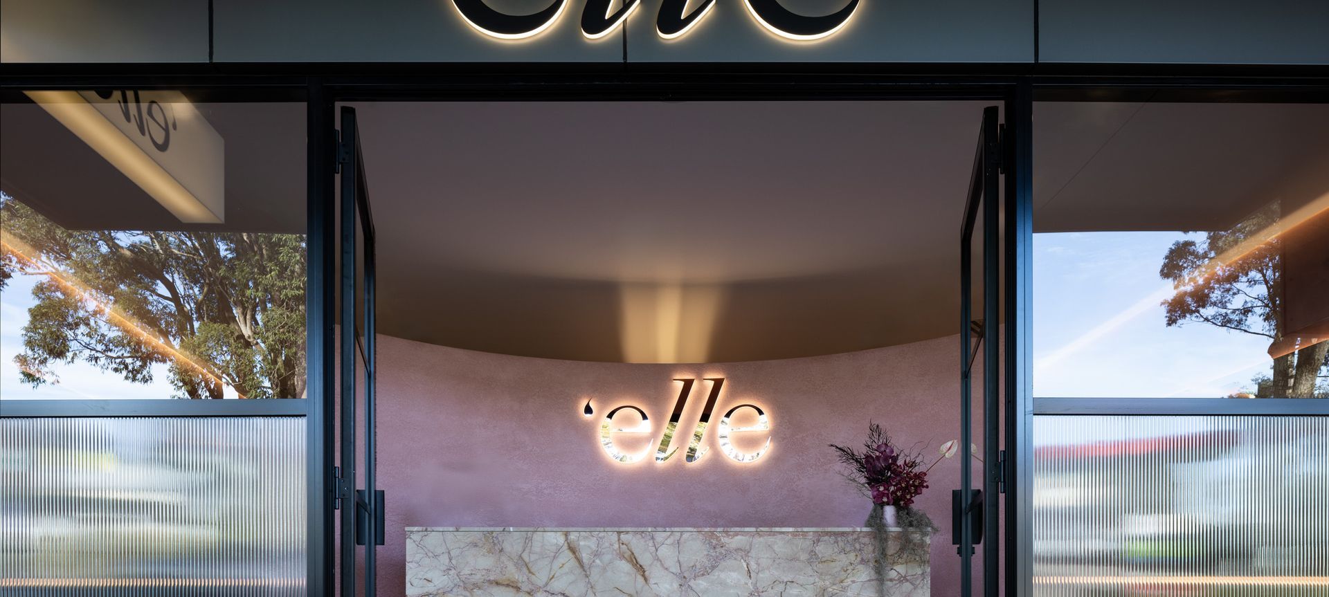 Project  || Salon Elle banner