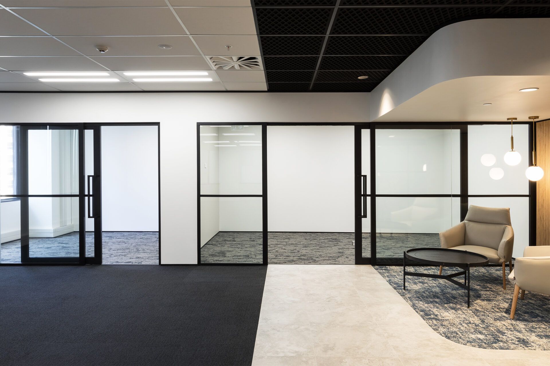 AON Tower - Speculative Suites