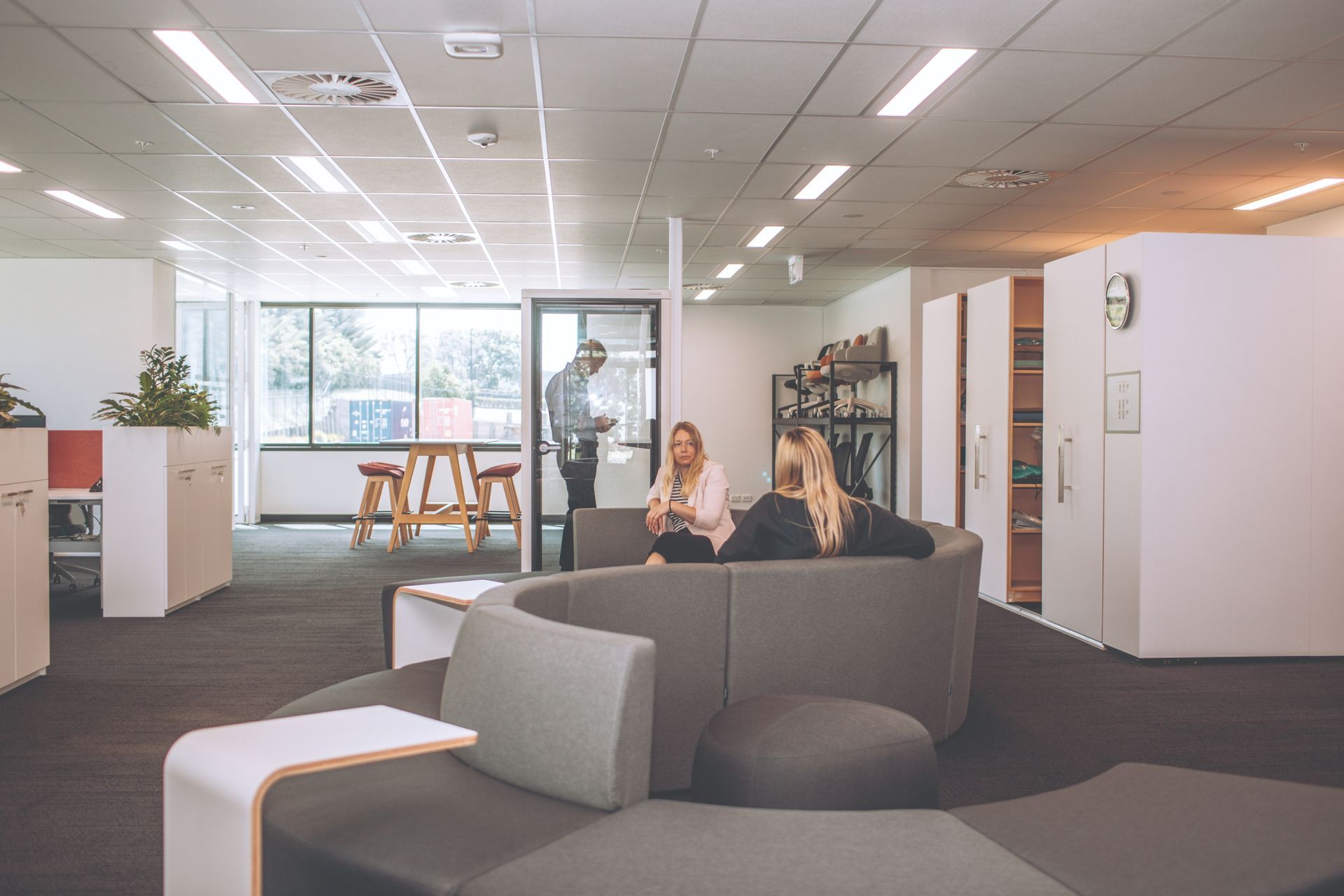 Acco-Auckland-Showroom4HR-ap-compressed.jpg