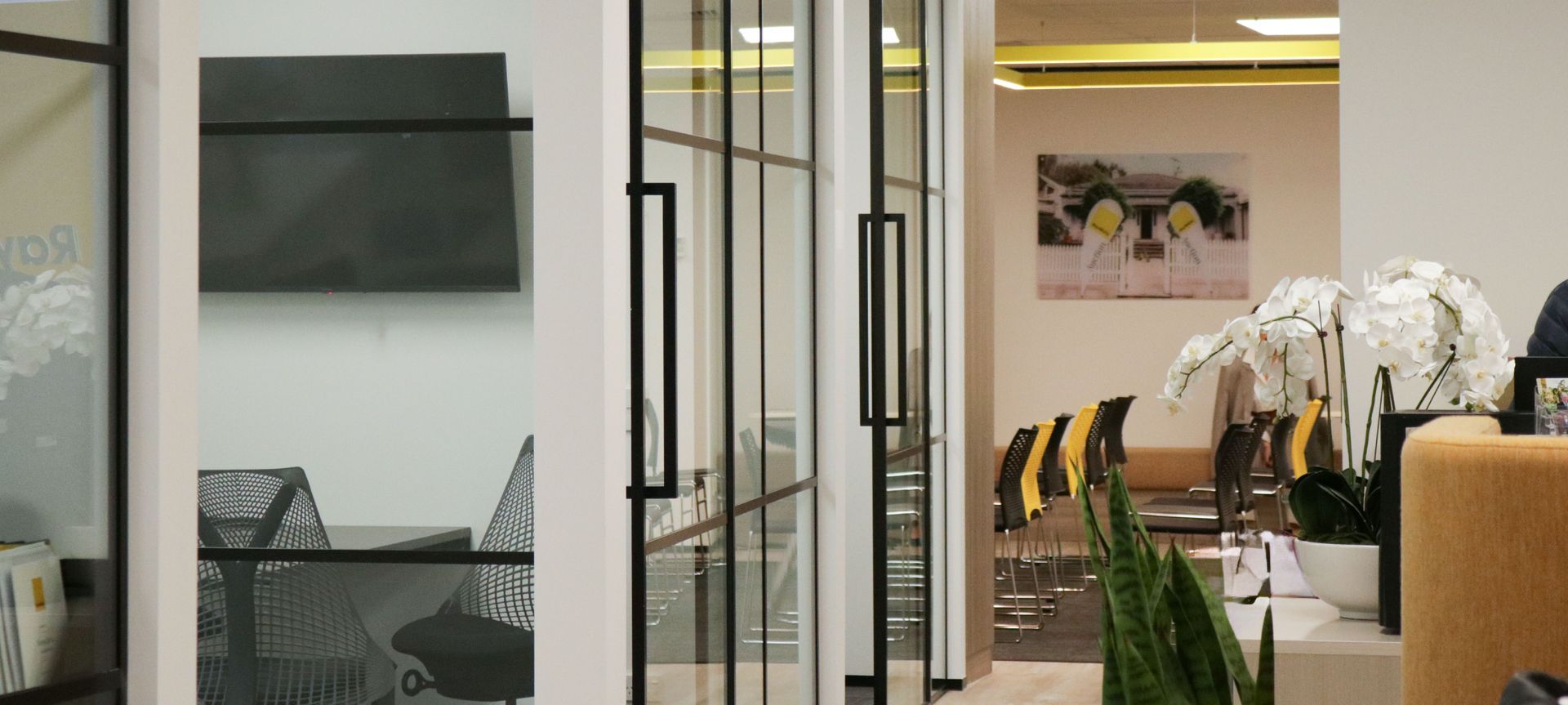 Ray White Ellerslie banner