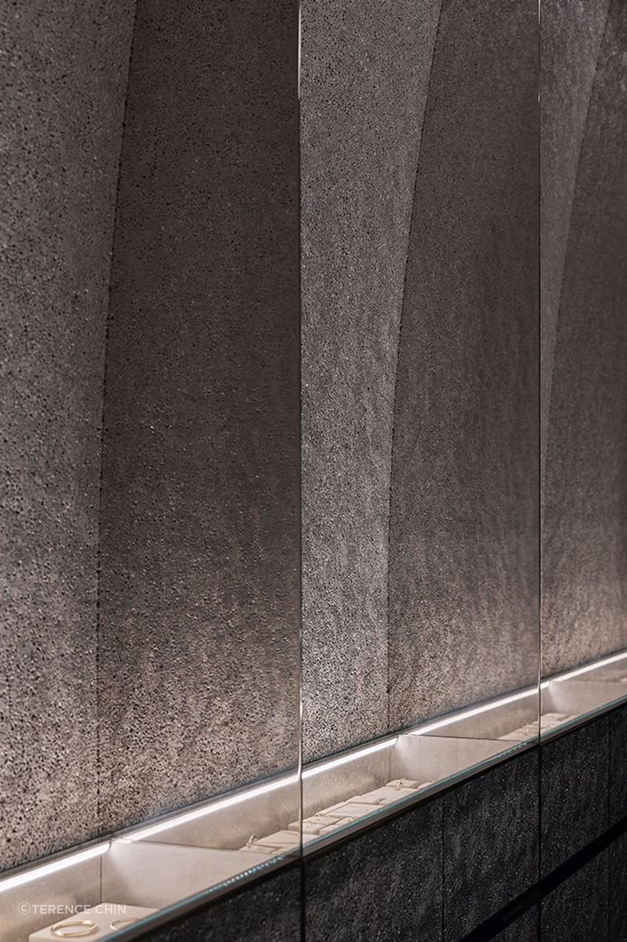 Alusion-mid-cell-one-sided-wall-panels-sarah-sebastian.jpg