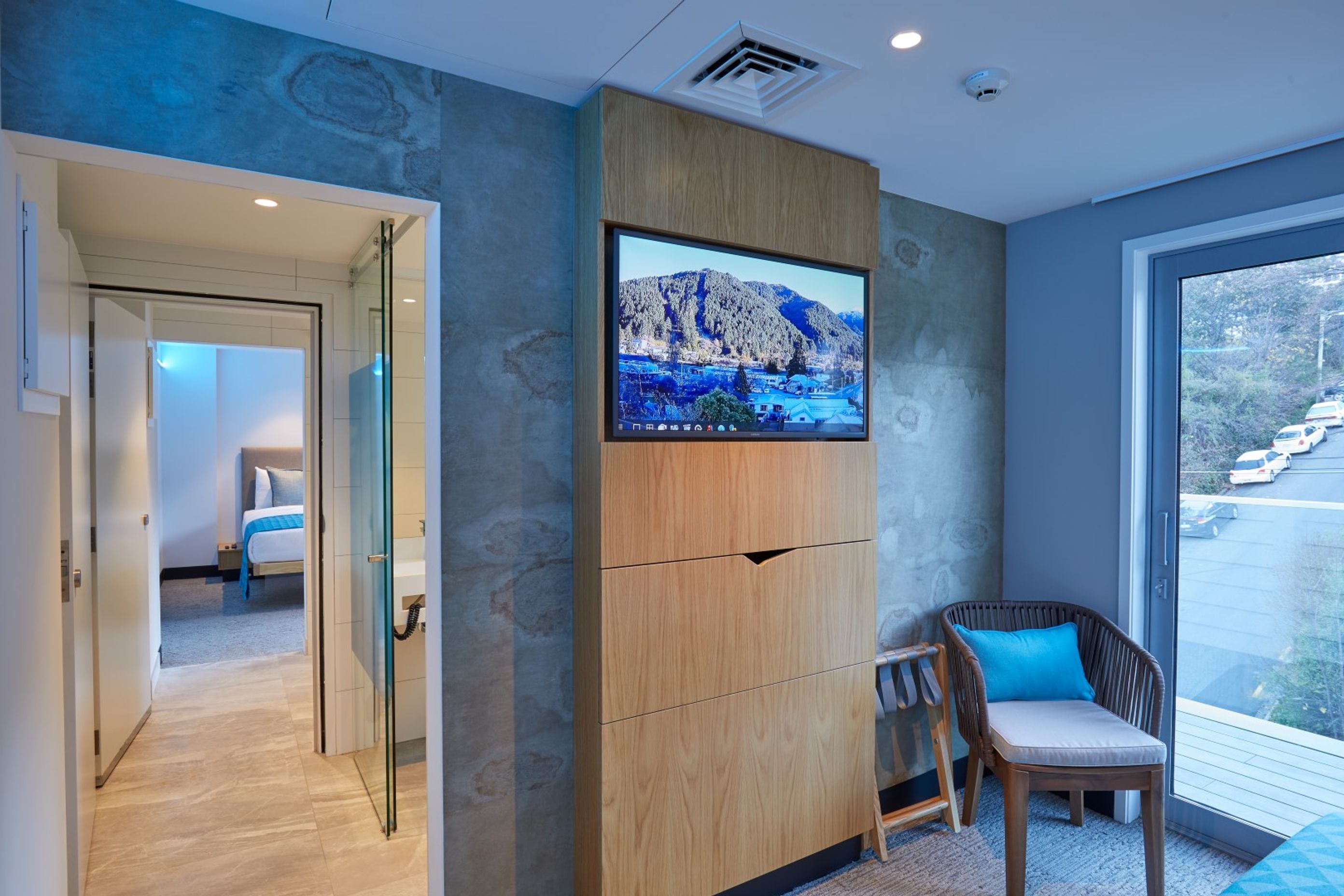 MiPad Queenstown