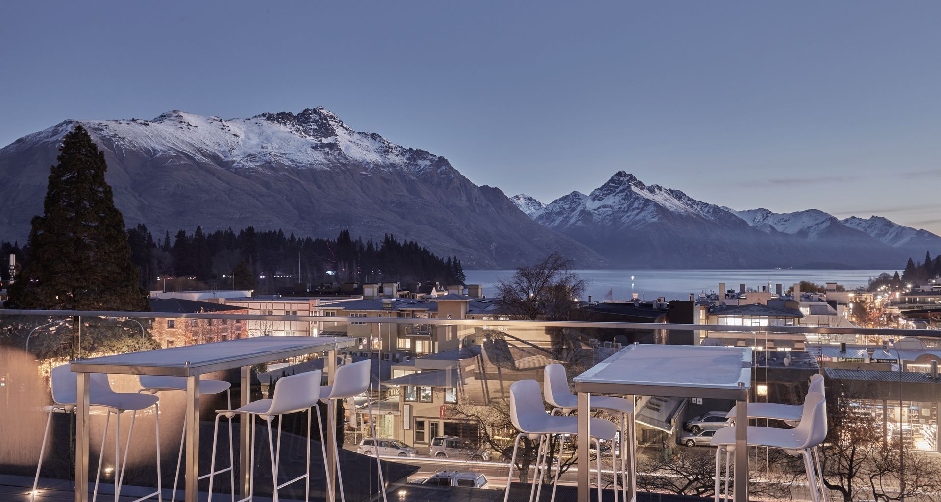 MiPad Queenstown banner