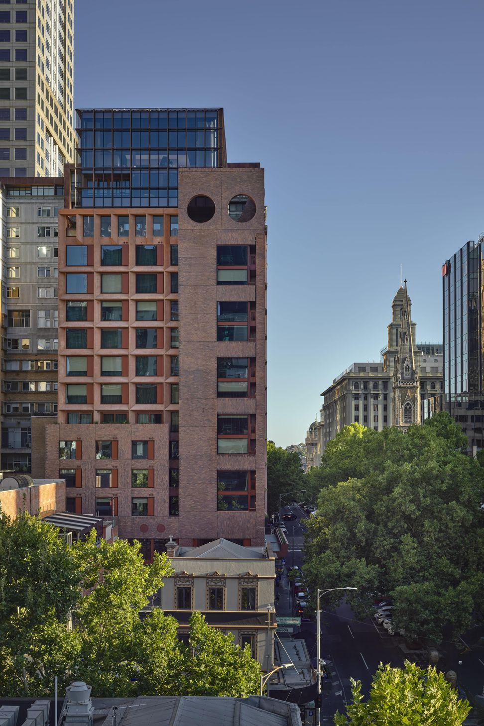 Brick-Inlay-Facade-Melbourne-Place-whole-building-min.jpg