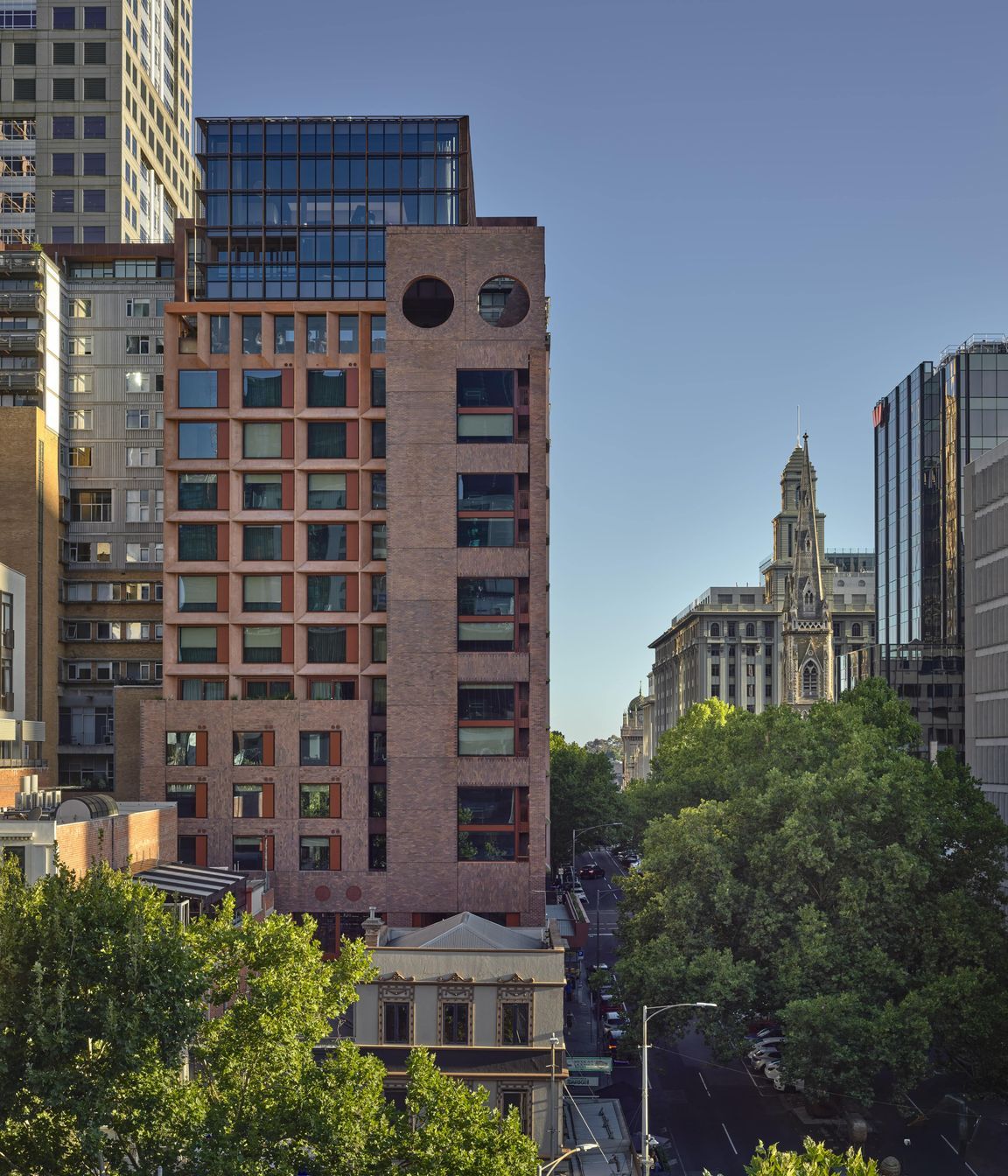 Brick-Inlay-Facade-Melbourne-Place-whole-building-min.jpg
