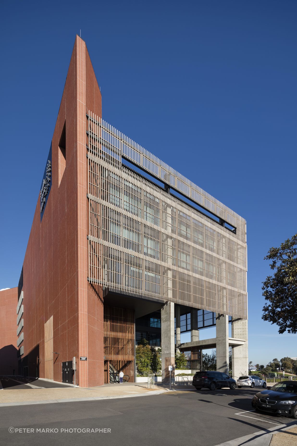 Brick-Inlay-South-East-Water-Corner-v4.jpg
