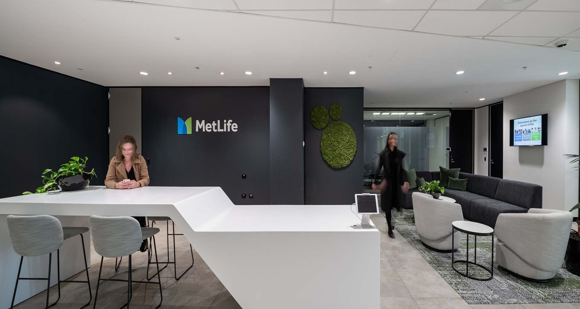 Metlife banner