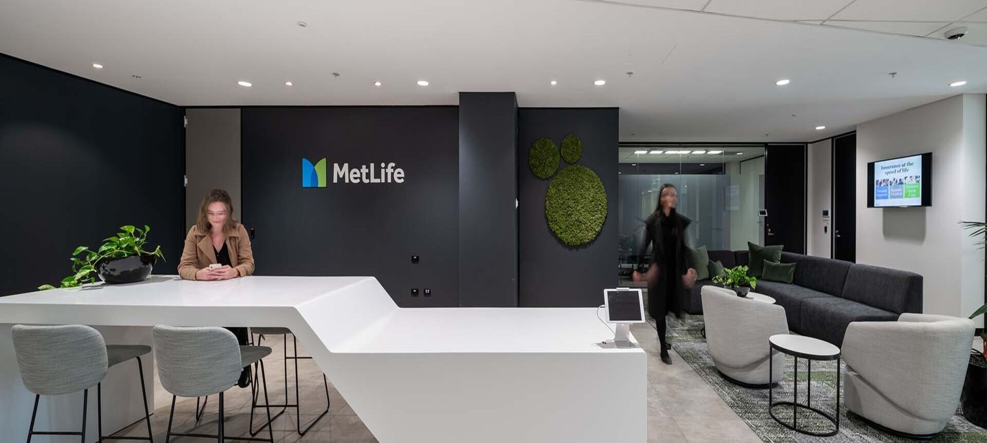 Metlife banner