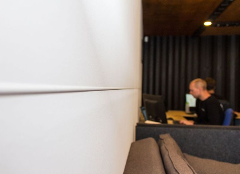 Pre-finished Plasterboard: 60% Faster Than Painting Walls