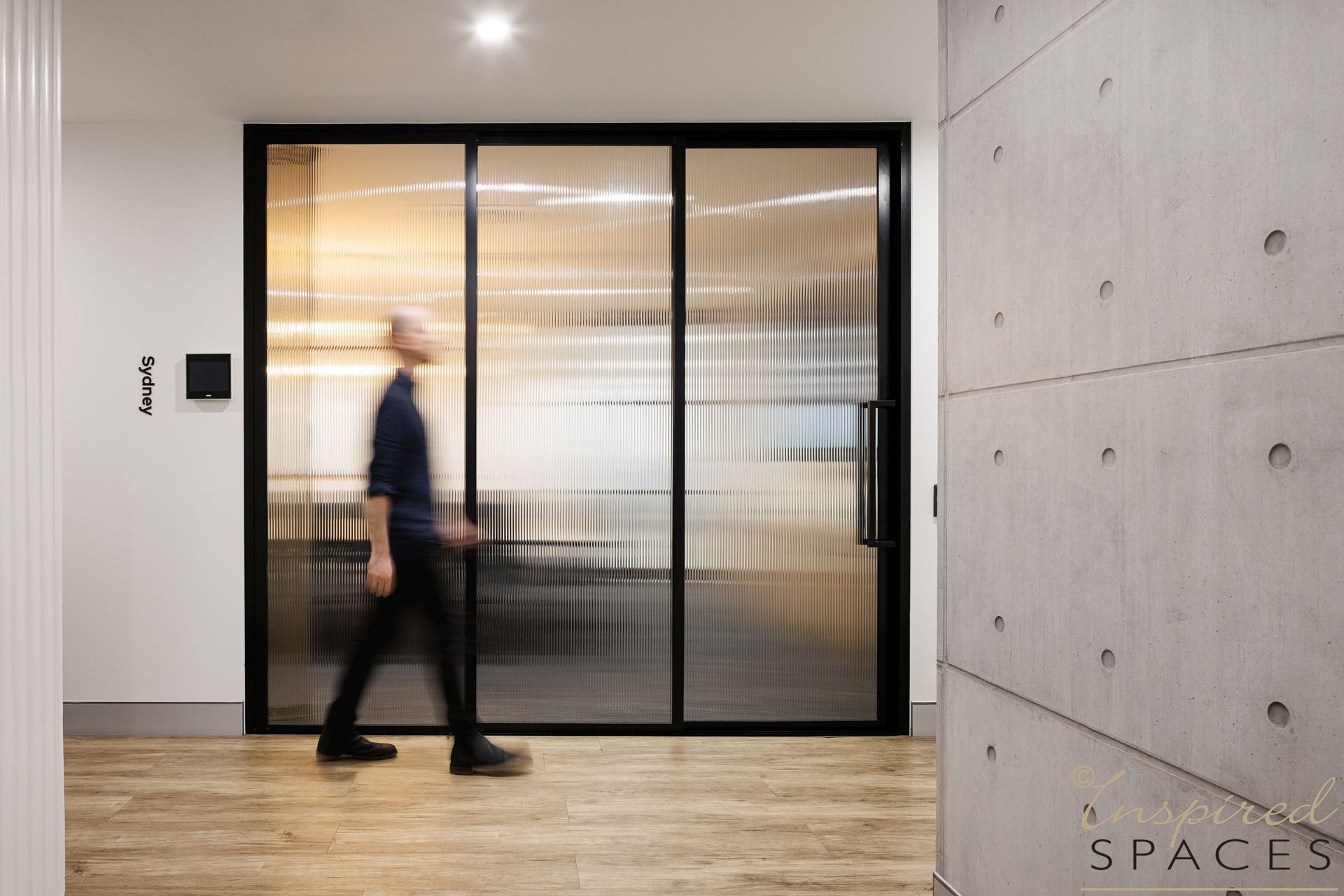 Commercial-Office01-v2.jpg