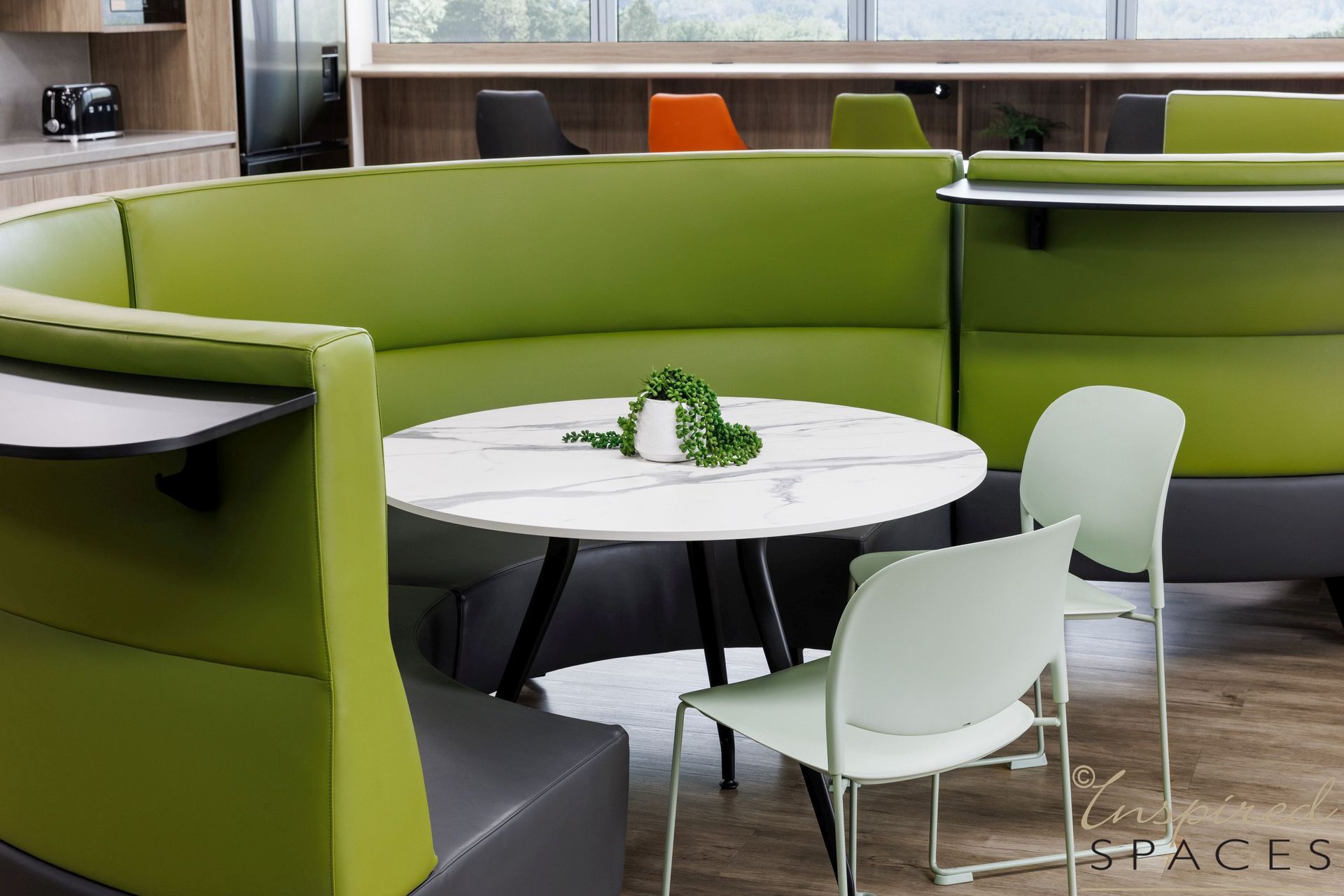 Commercial-Office02-v3.jpg