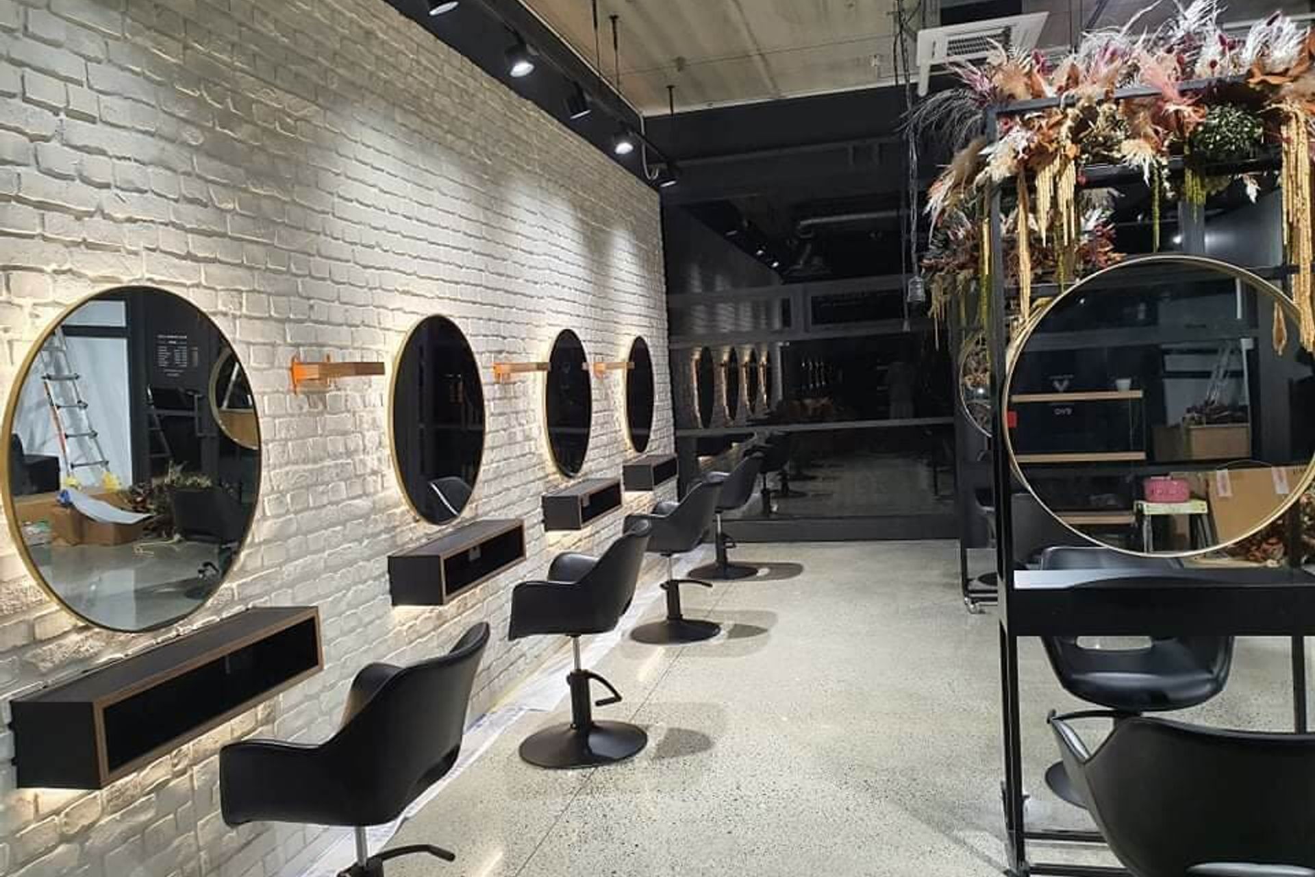 Aneia Warner Salon, Kumeu