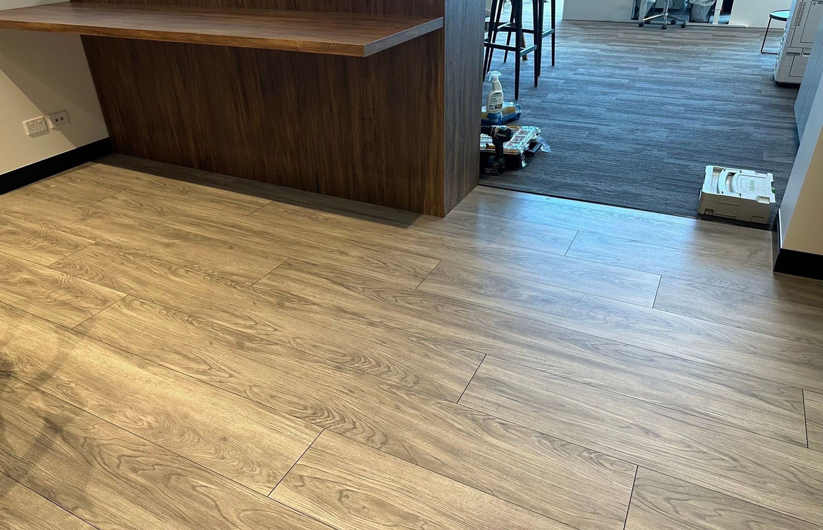 Livefirm Construction & Aulfon Construction New Office