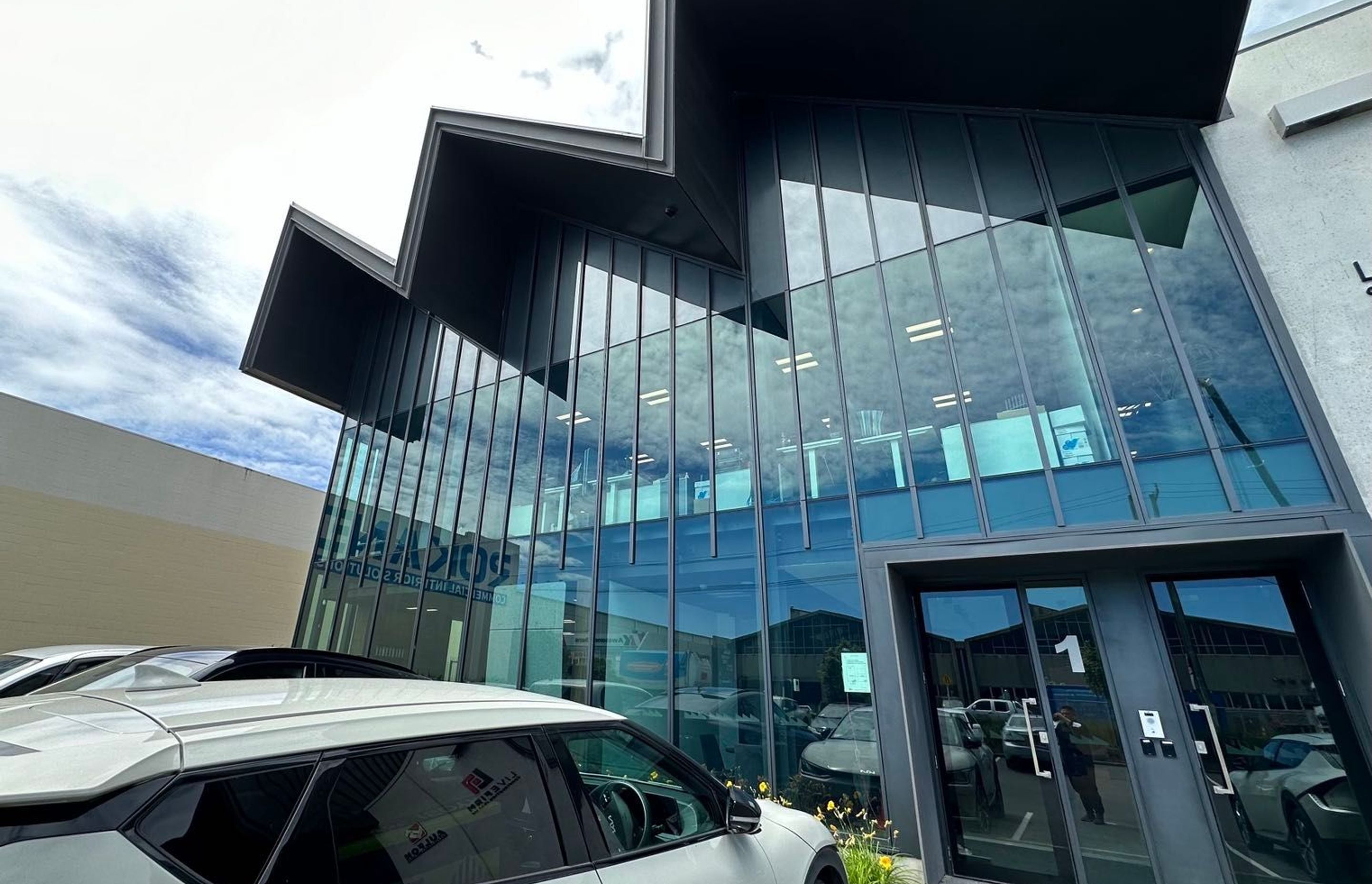 Livefirm Construction & Aulfon Construction New Office