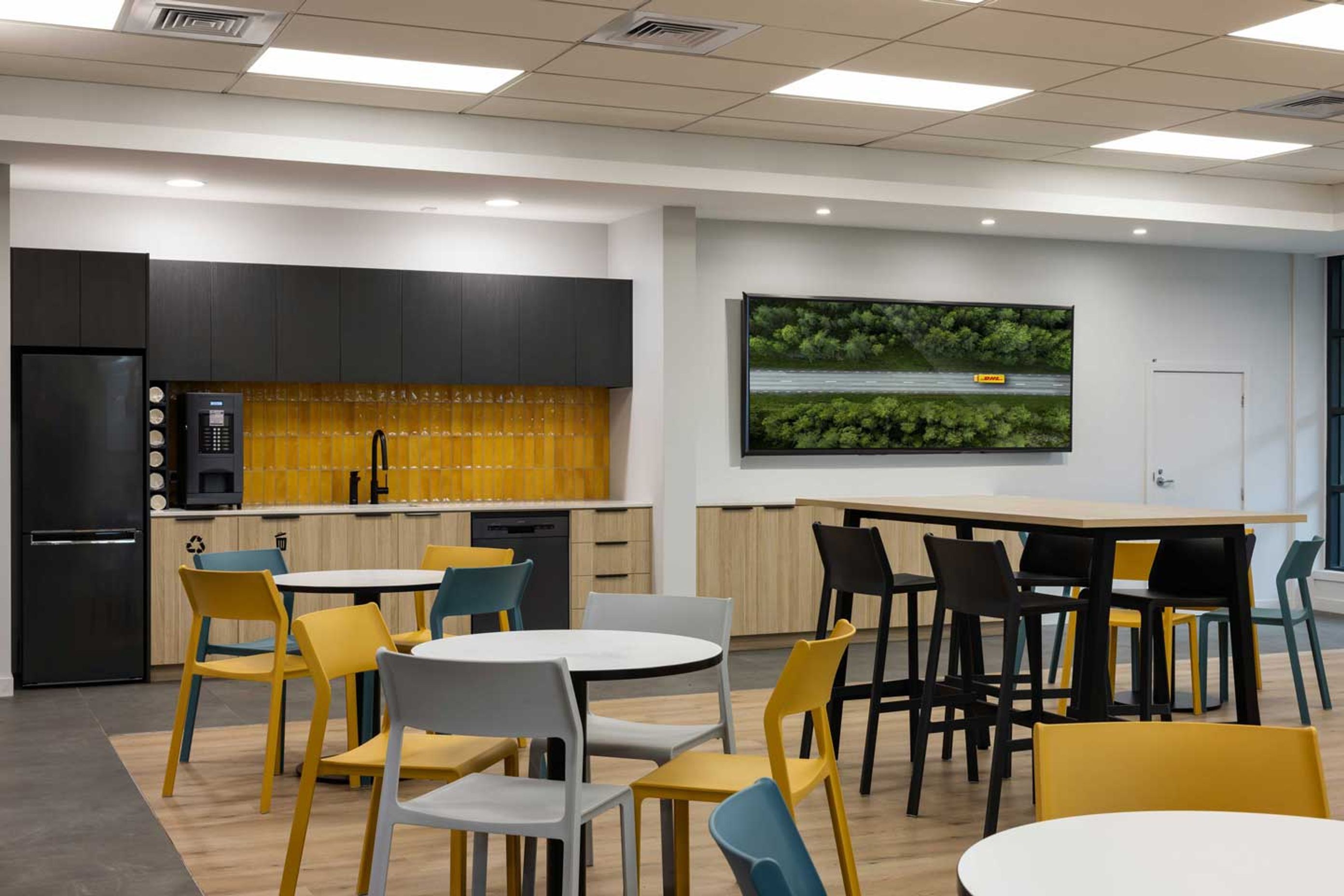 DHL-AucklandWorkplace-Design4-v2.jpg