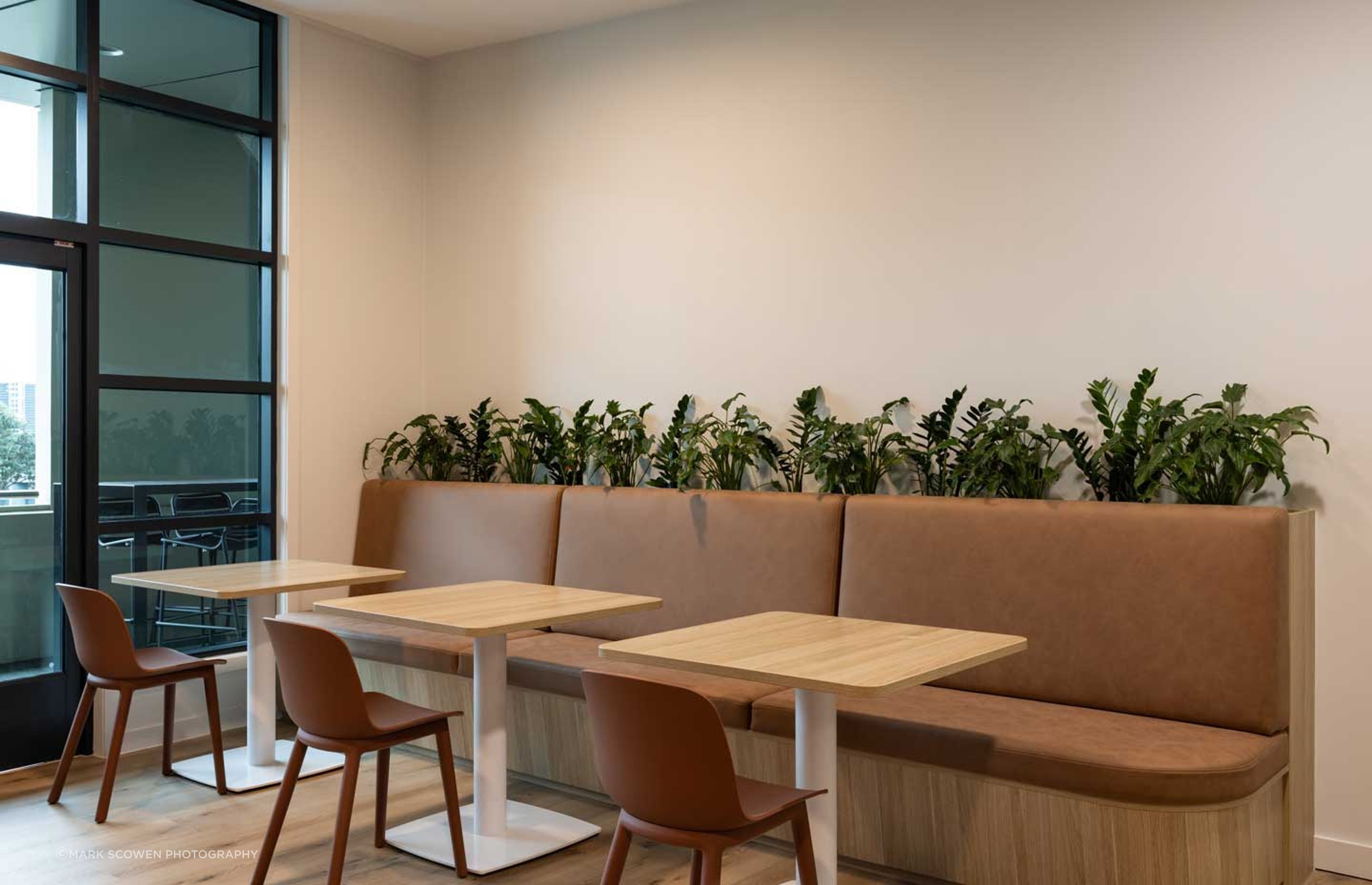 DHL-AucklandWorkplace-Design8-v2.jpg
