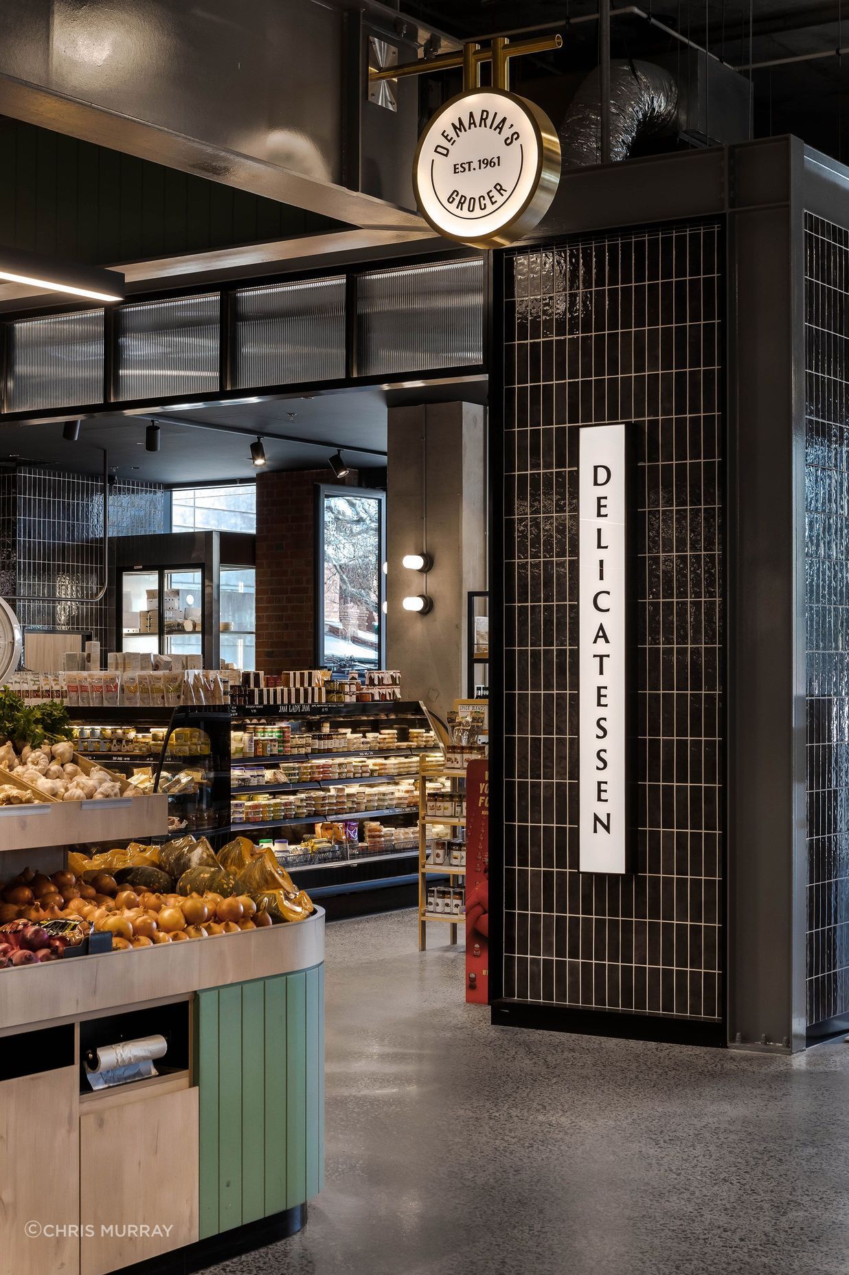 DeMarias-GrocerRichmond-Quarters07.jpg