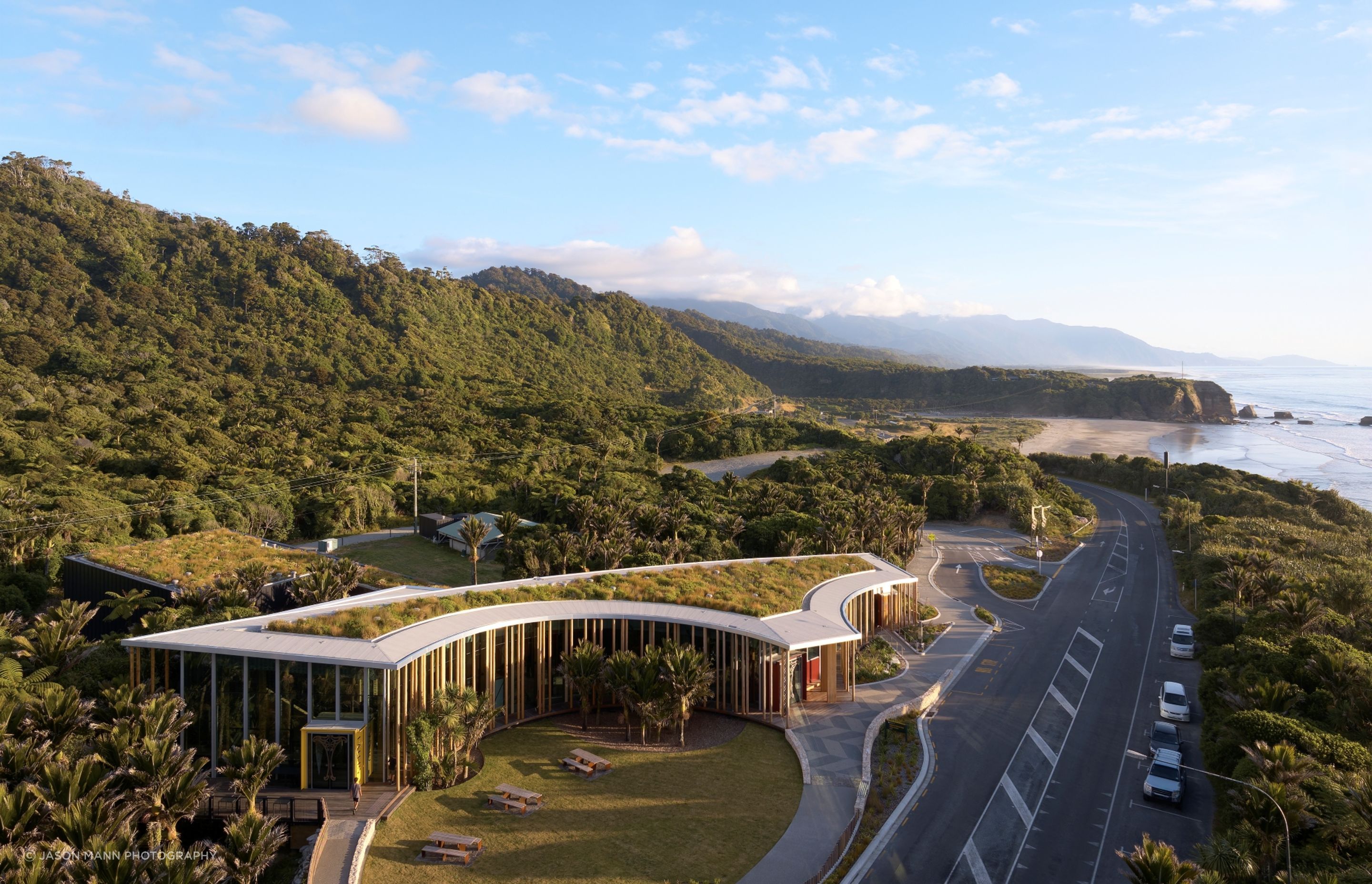 Euro-BirchPaparoa-National-Park-visitor-centreSheppard-and-Rout-Architectsjason-Man-8LR.jpg