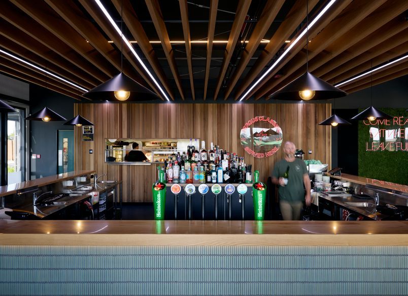 Fergus Bar