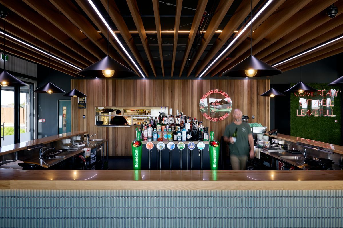 Fergus Bar