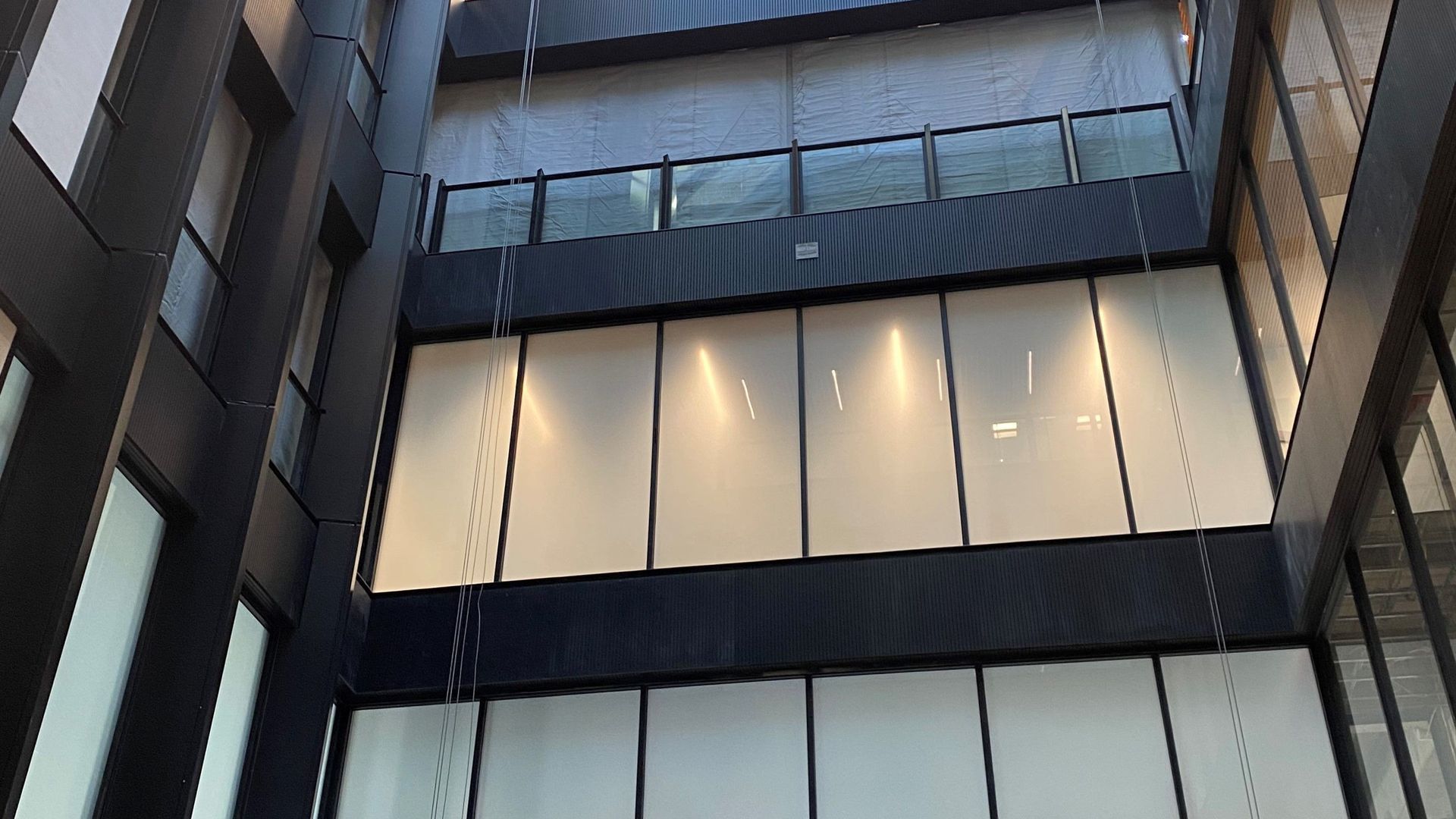 Frosted Fill Installs for Privacy banner