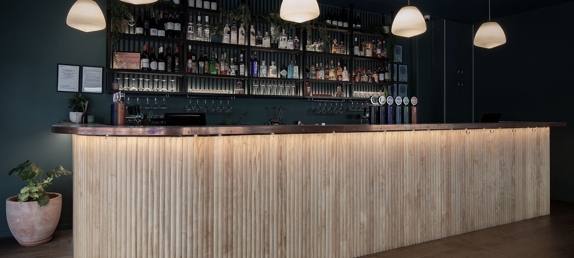 The Whakatipu Brewery, Simple Sophistication in Queenstown's Brewery Scene banner