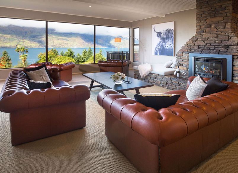 Hidden Lodge Sunshine Bay