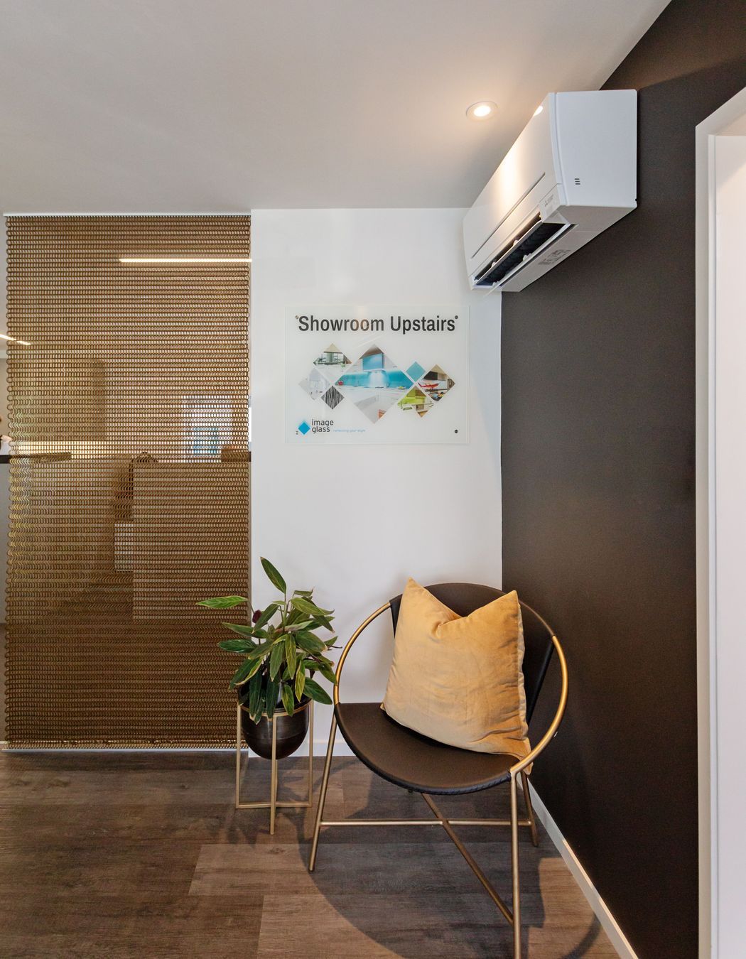 Image Glass Showroom