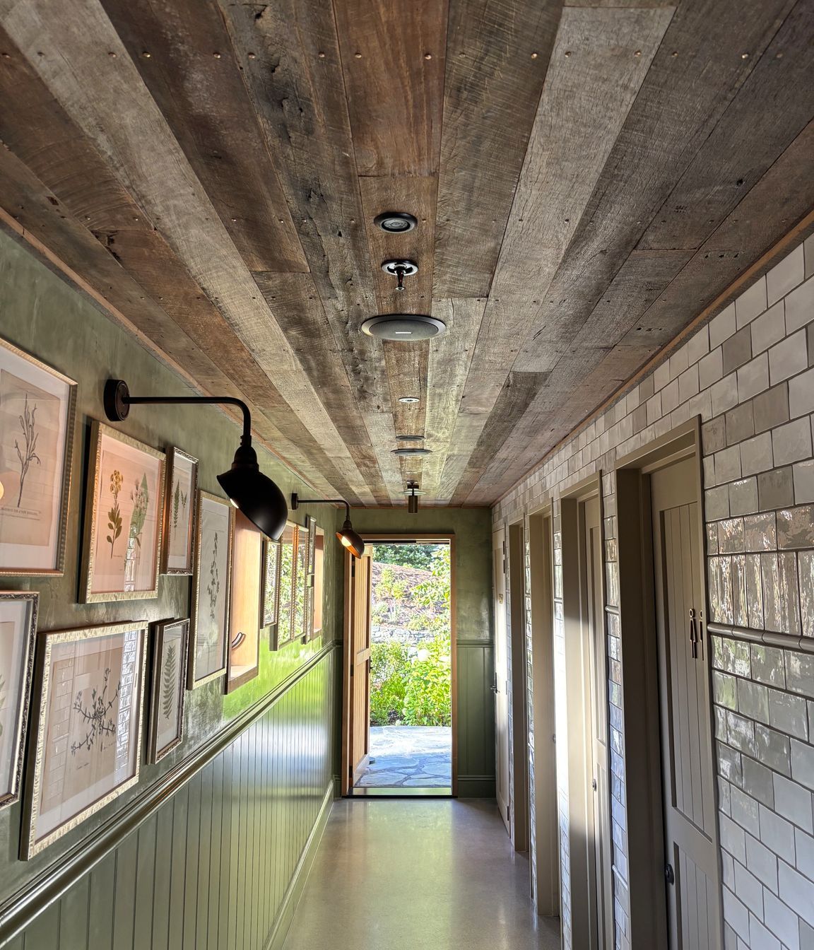 Reclaimed hardwood interior lining, The Bakehouse, Ayrburn