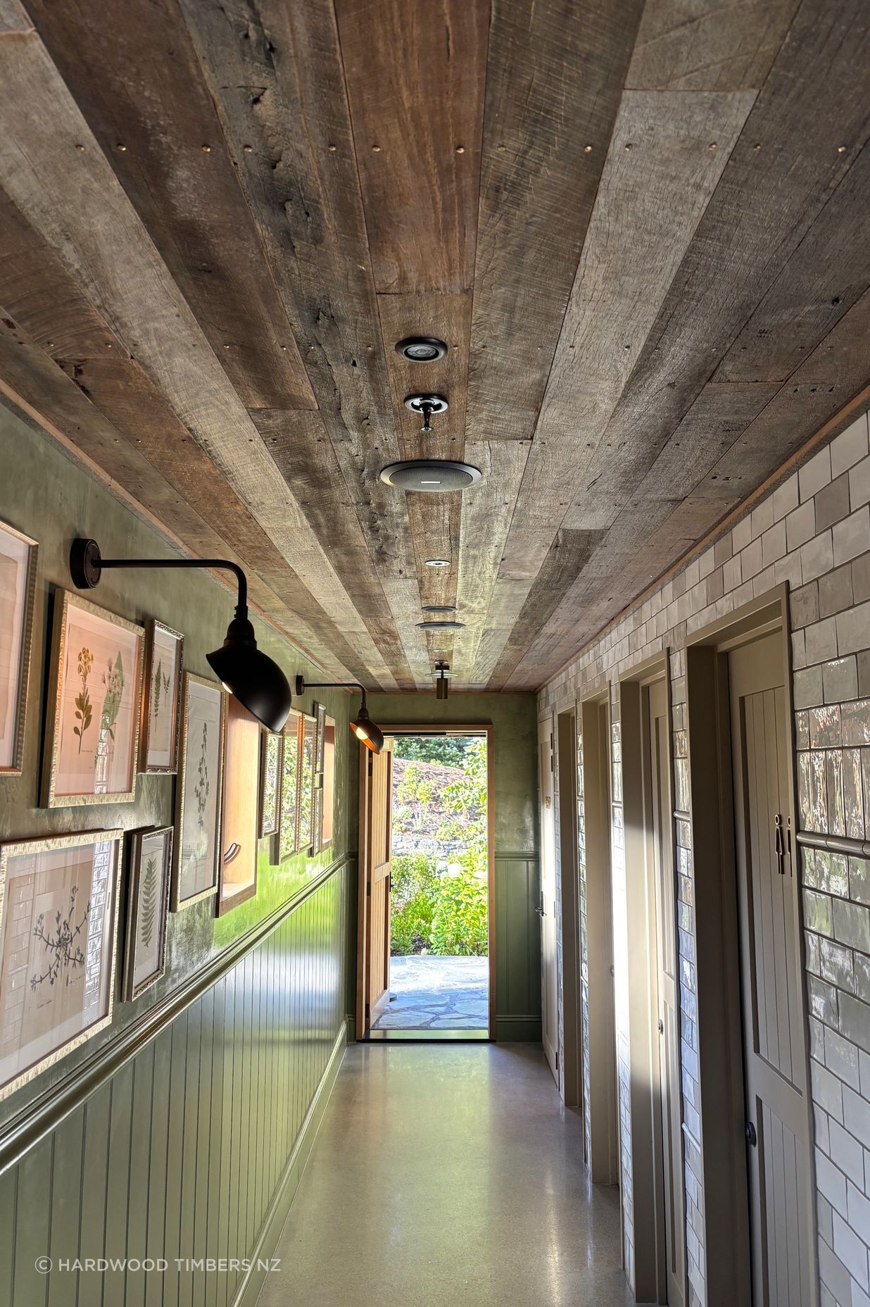 Reclaimed hardwood interior lining, The Bakehouse, Ayrburn
